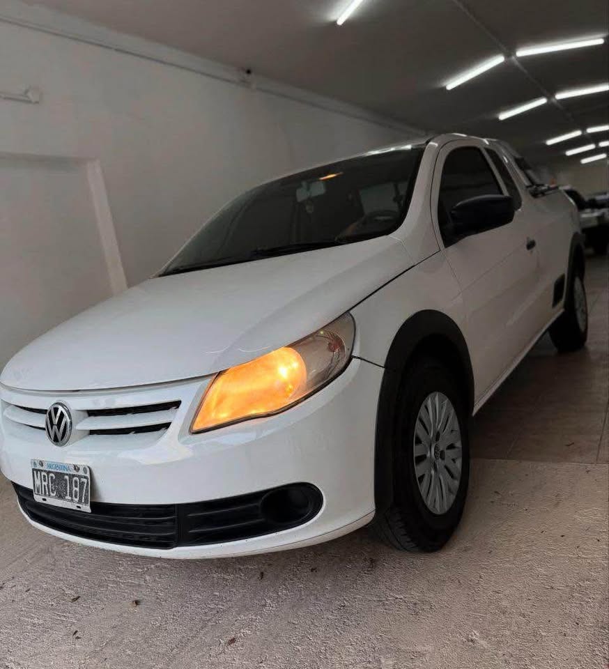 VOLKSWAGEN SAVEIRO 1.6 NAFTA/GNC mod 2013