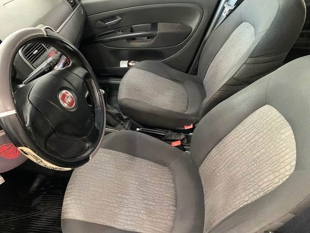 Fiat Punto Attractive 2012 1.4 con GNC