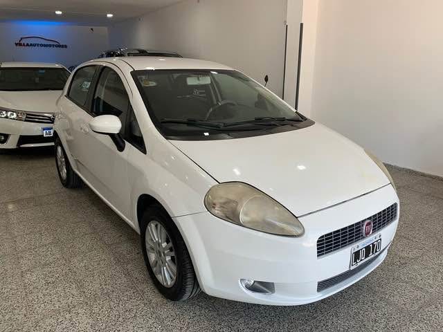 Fiat Punto Attractive 2012 1.4 con GNC