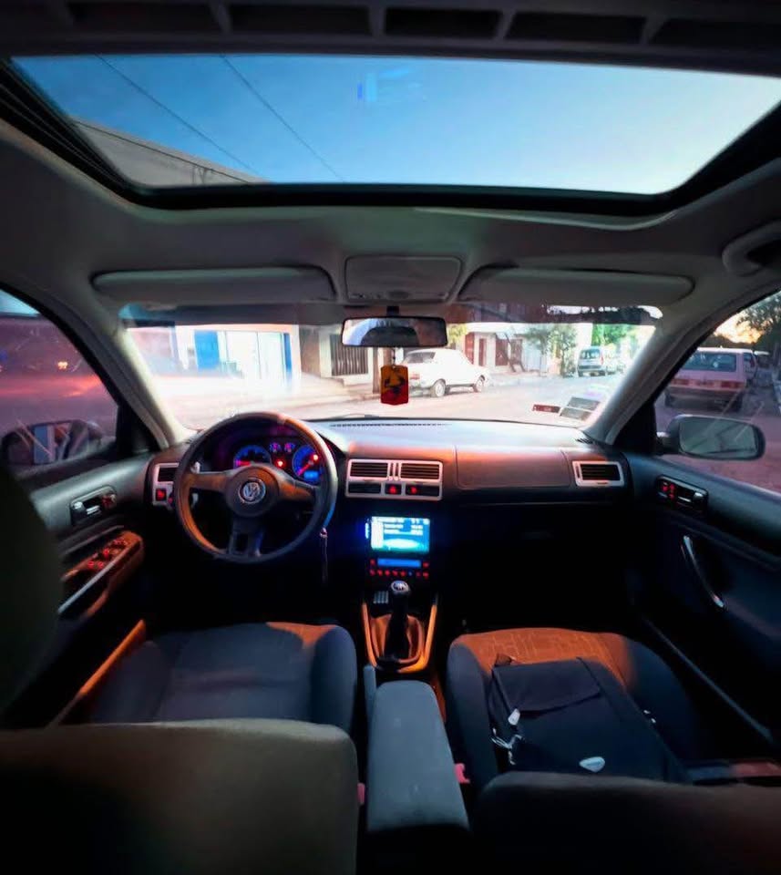 VOLKSWAGEN BORA 1.9 TDI Mod 2011