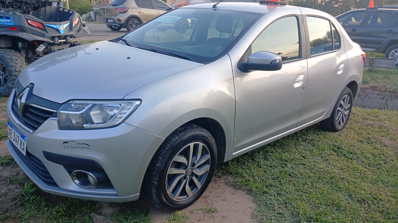 Renault Logan Intense Mod 2020