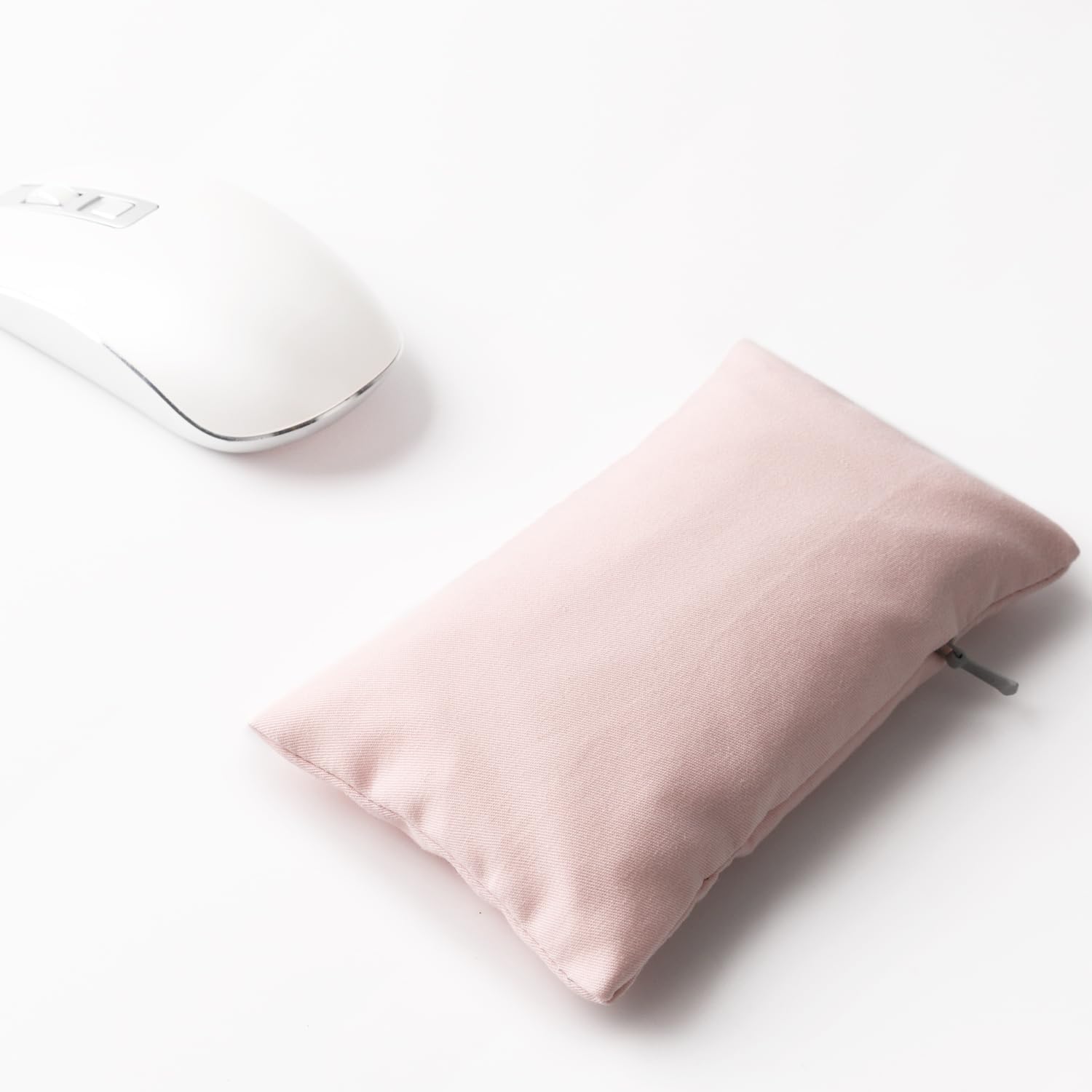 Ergonomic mouse wrist rest bean bag
