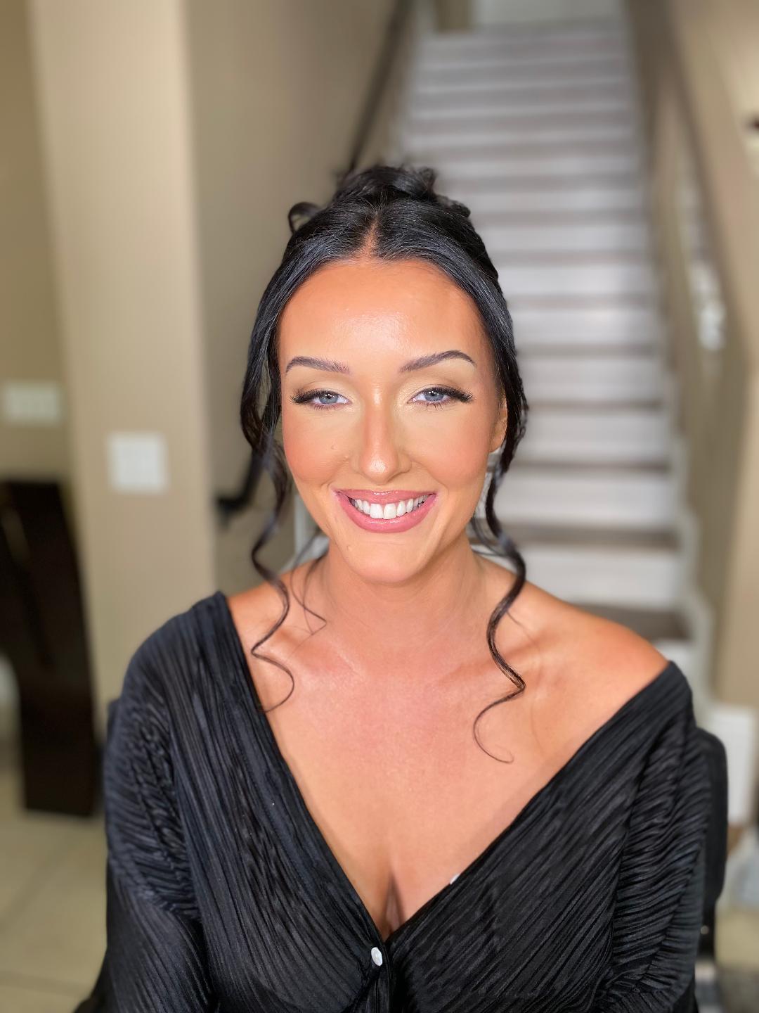 Bridesmaid & Guest Makeup only $225/ Please Read.