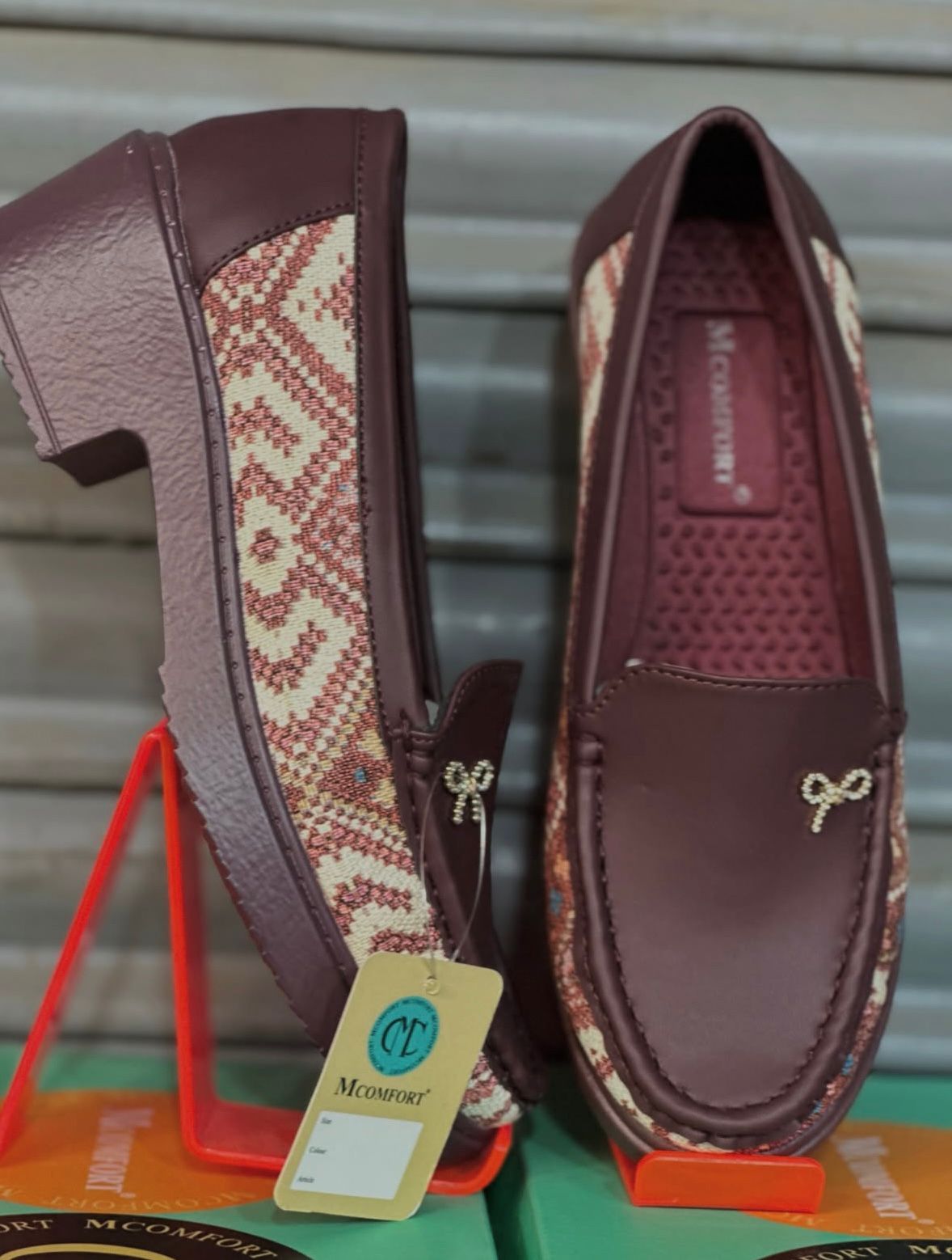 Embroidered Women's Loafers