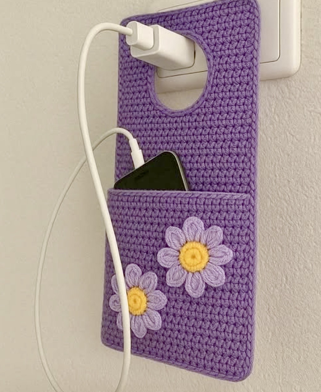 Crochet Charging Holder