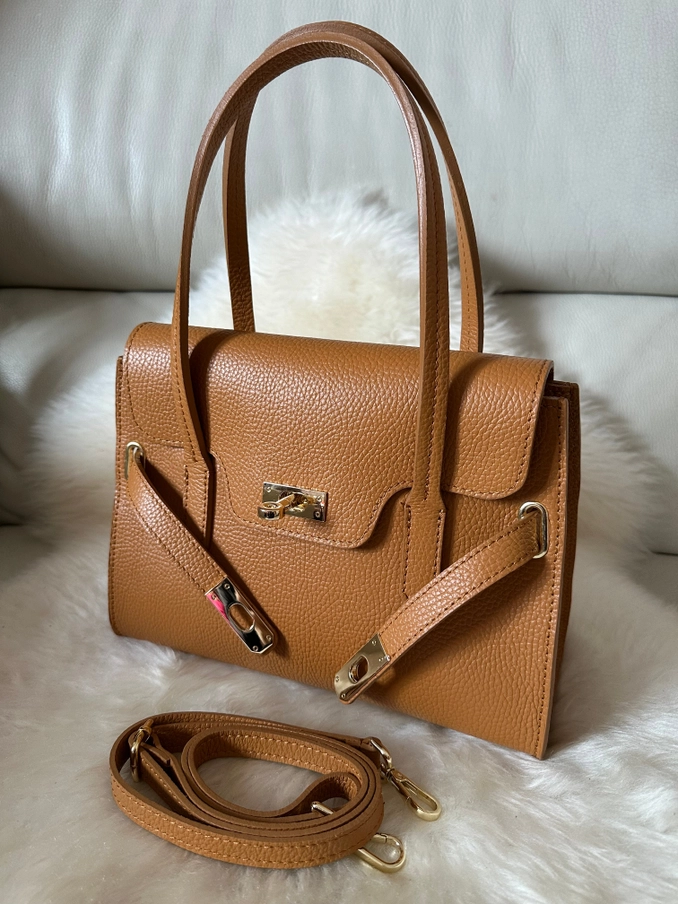 Natūralios odos itališka rankinė Fatima