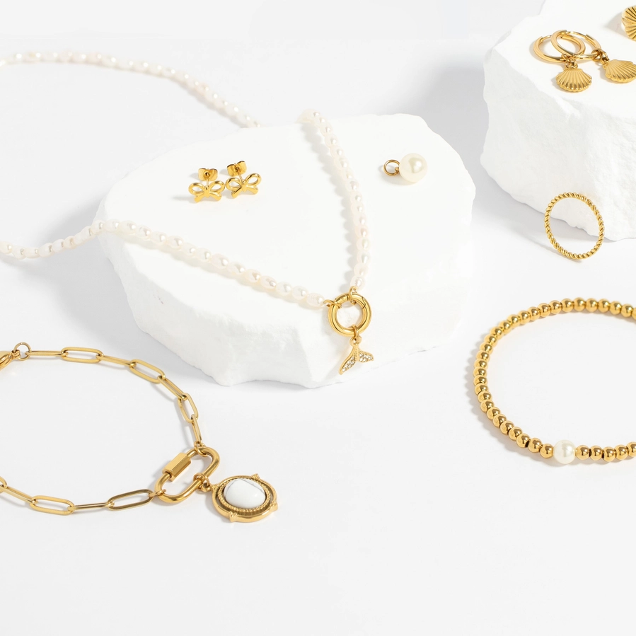 18K aukso PVD nerūdijančio plieno segtuko formos apyrankė