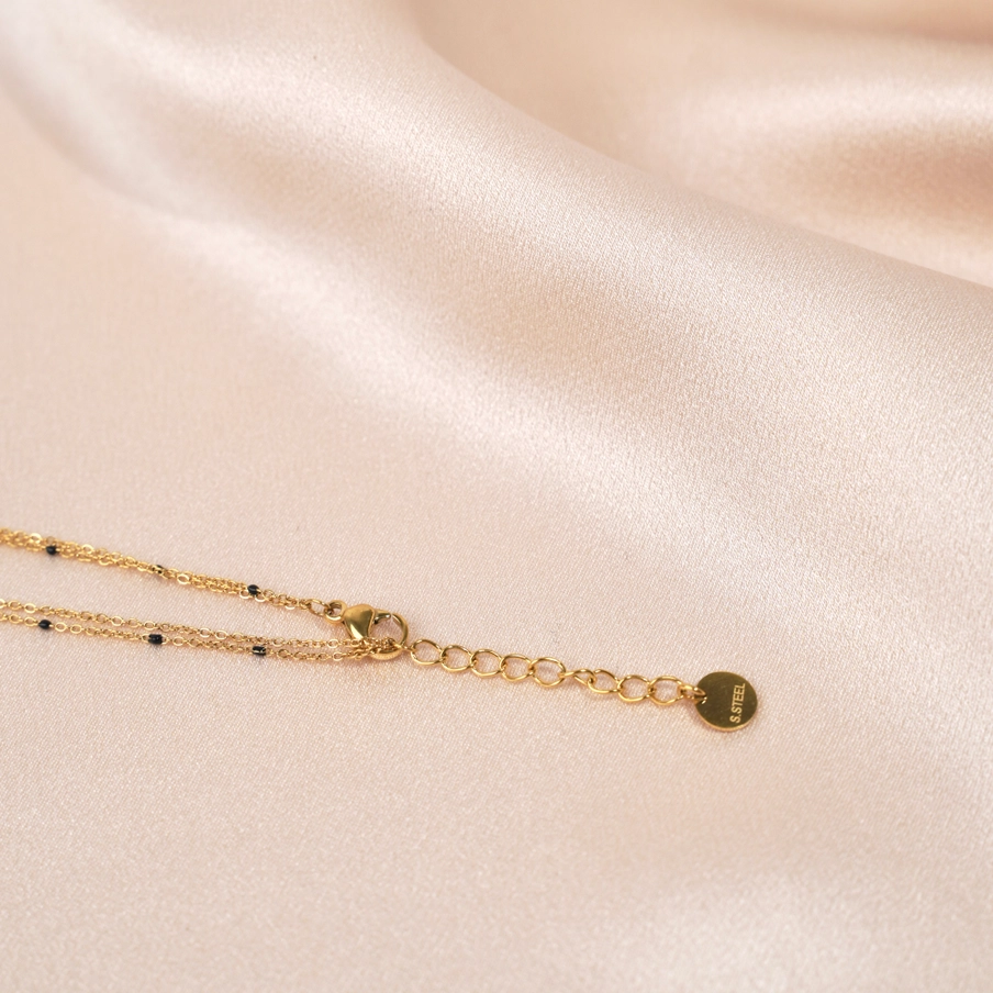 Apyrankė su onikso akmenimi