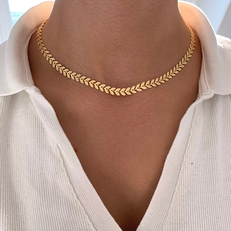 Auksinė choker tipo grandinėlė