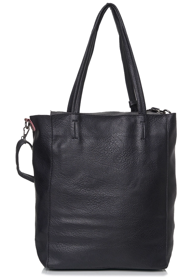 Juoda rankinė Idora