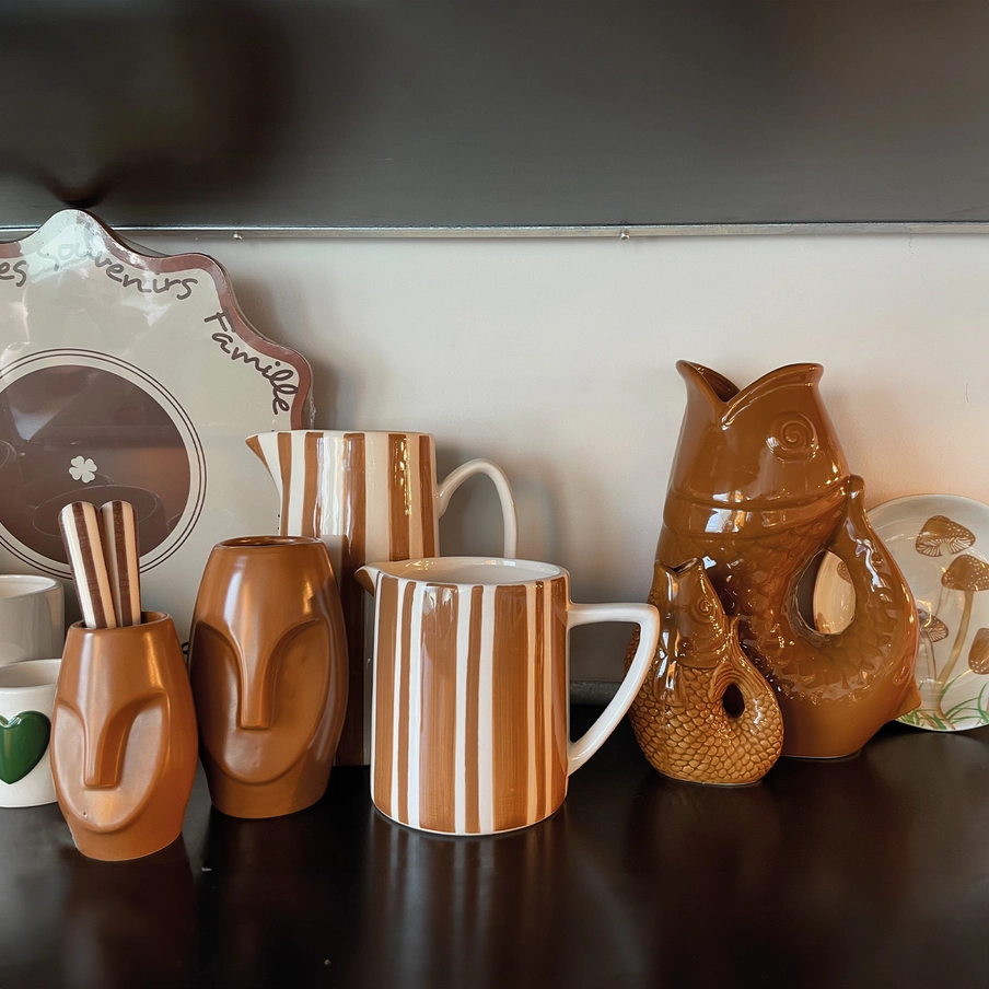 Vintažinis molinis ąsotis