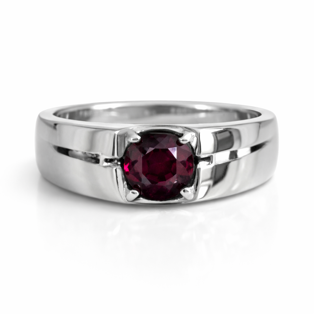 แหวนเงินประดับทับทิม