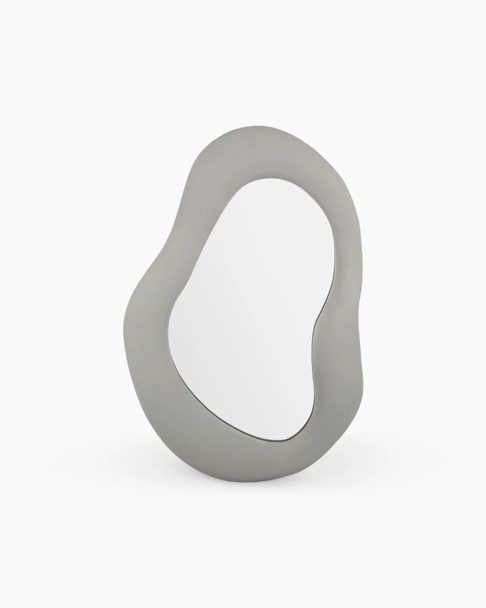 Modern organik şekilli ayna