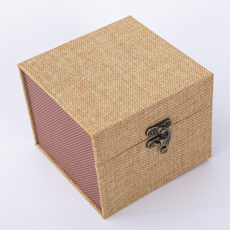 Retro Chinese Style Fine Linen Protective Packaging Box