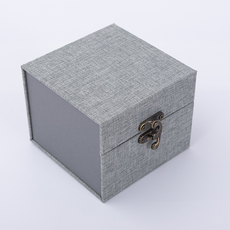 Retro Chinese Style Fine Linen Protective Packaging Box