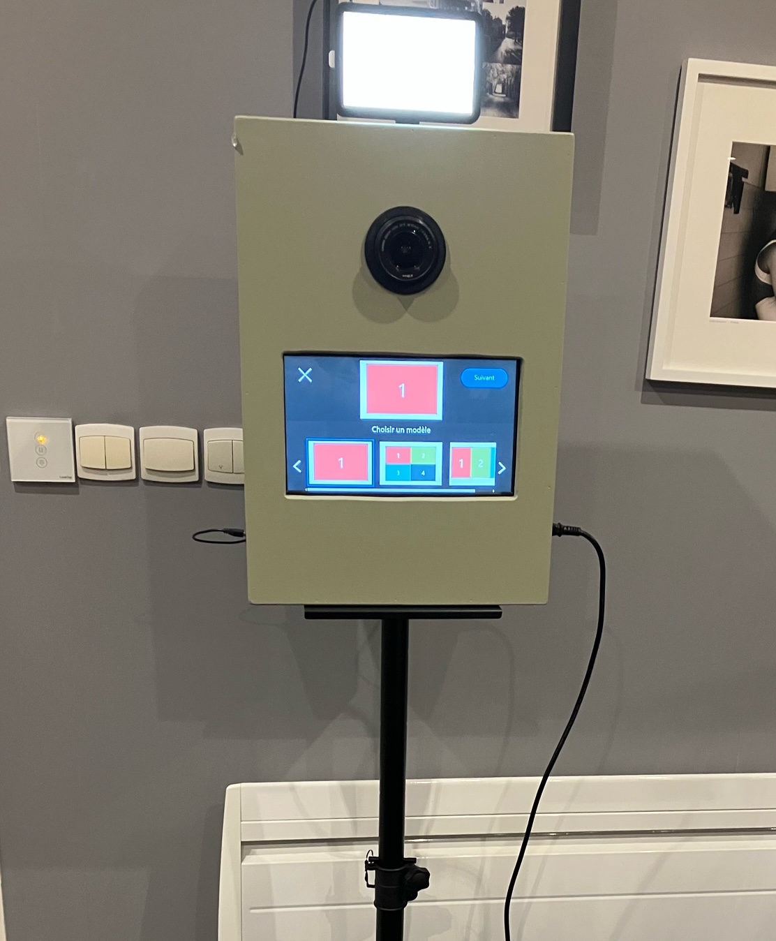 Photobooth ECO bois avec imprimante professionnelle Borne Photo