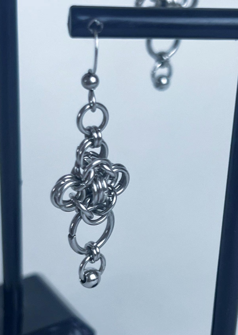 Boucles d'oreilles en cotte de maille - style alternatif et médiéval - Morgan