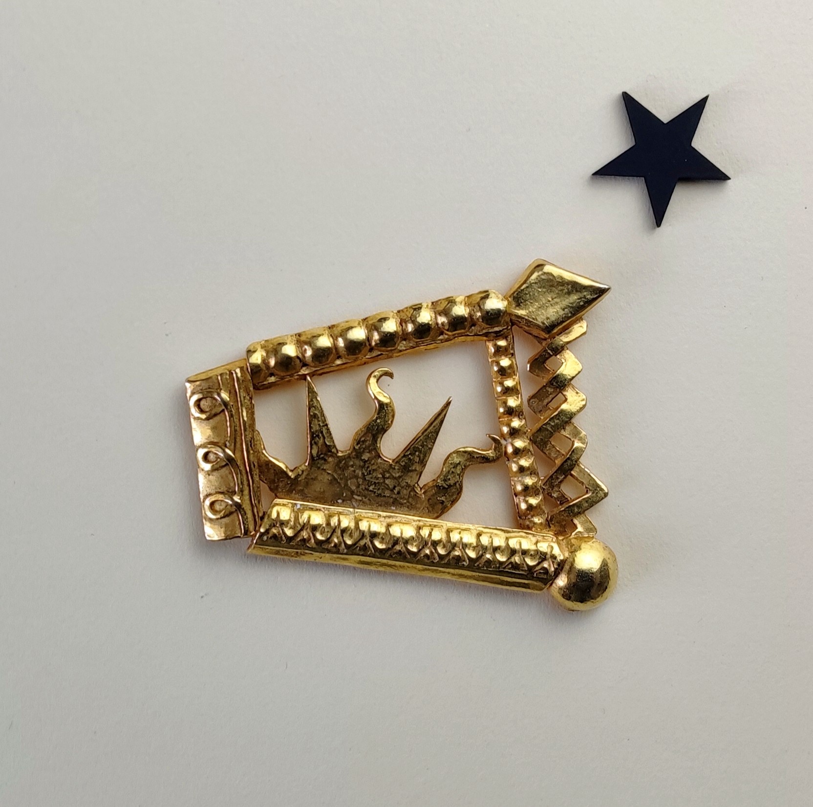 Grosse broche vintage Delphine Nardin 