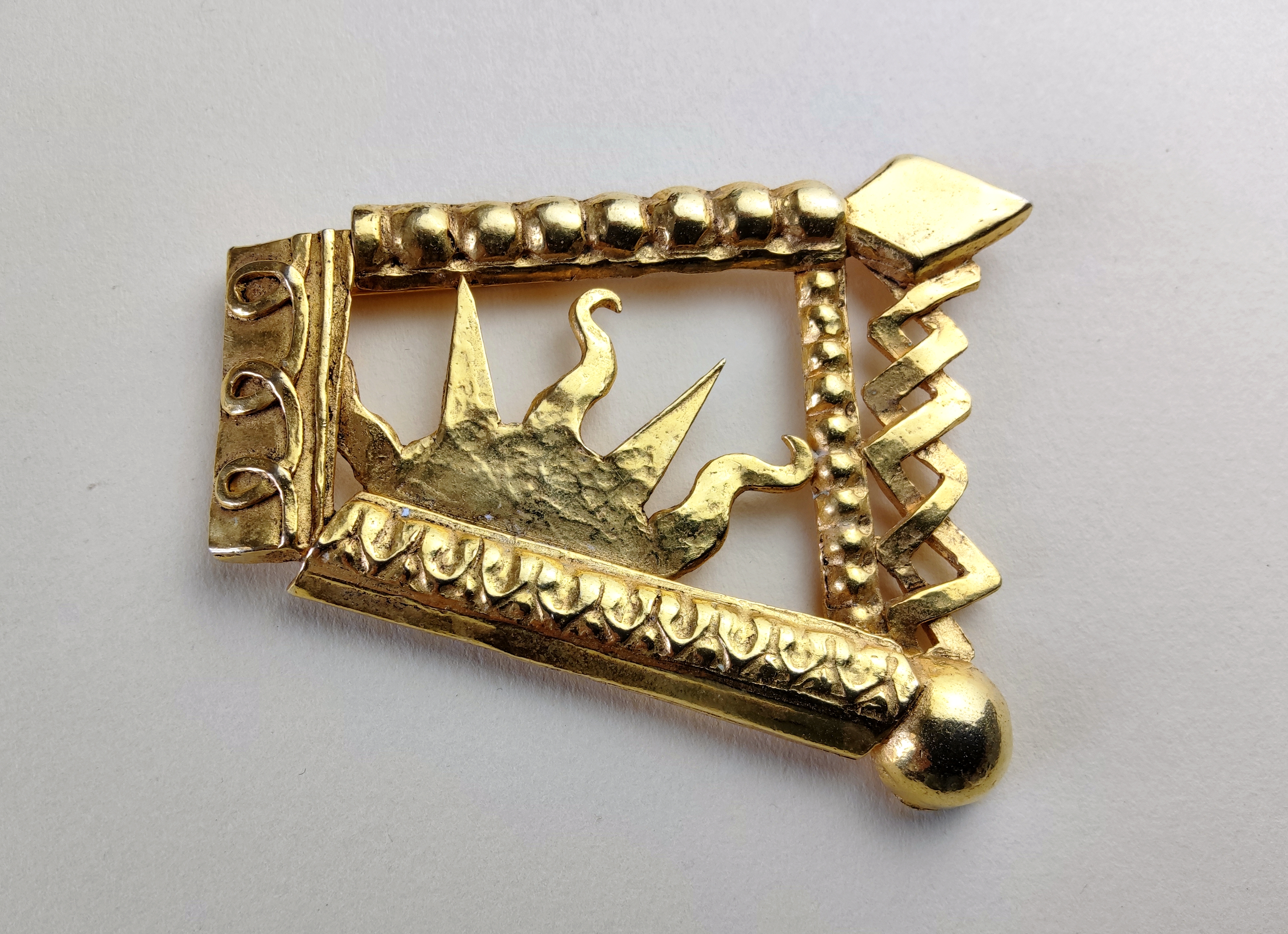 Grosse broche vintage Delphine Nardin 