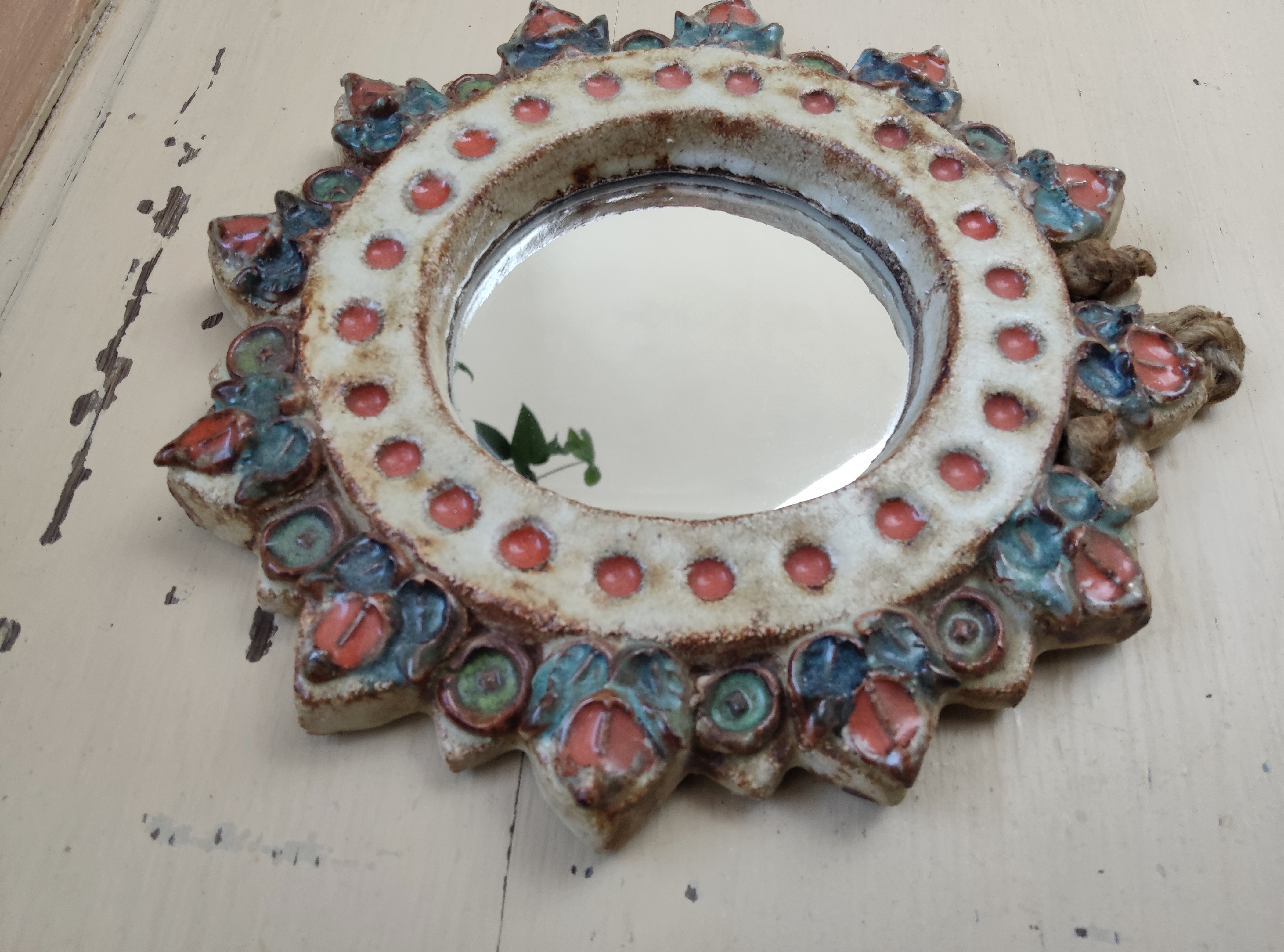 Miroir en céramique vintage en forme de soleil par La Roue, Vallauris, France  vers 1950