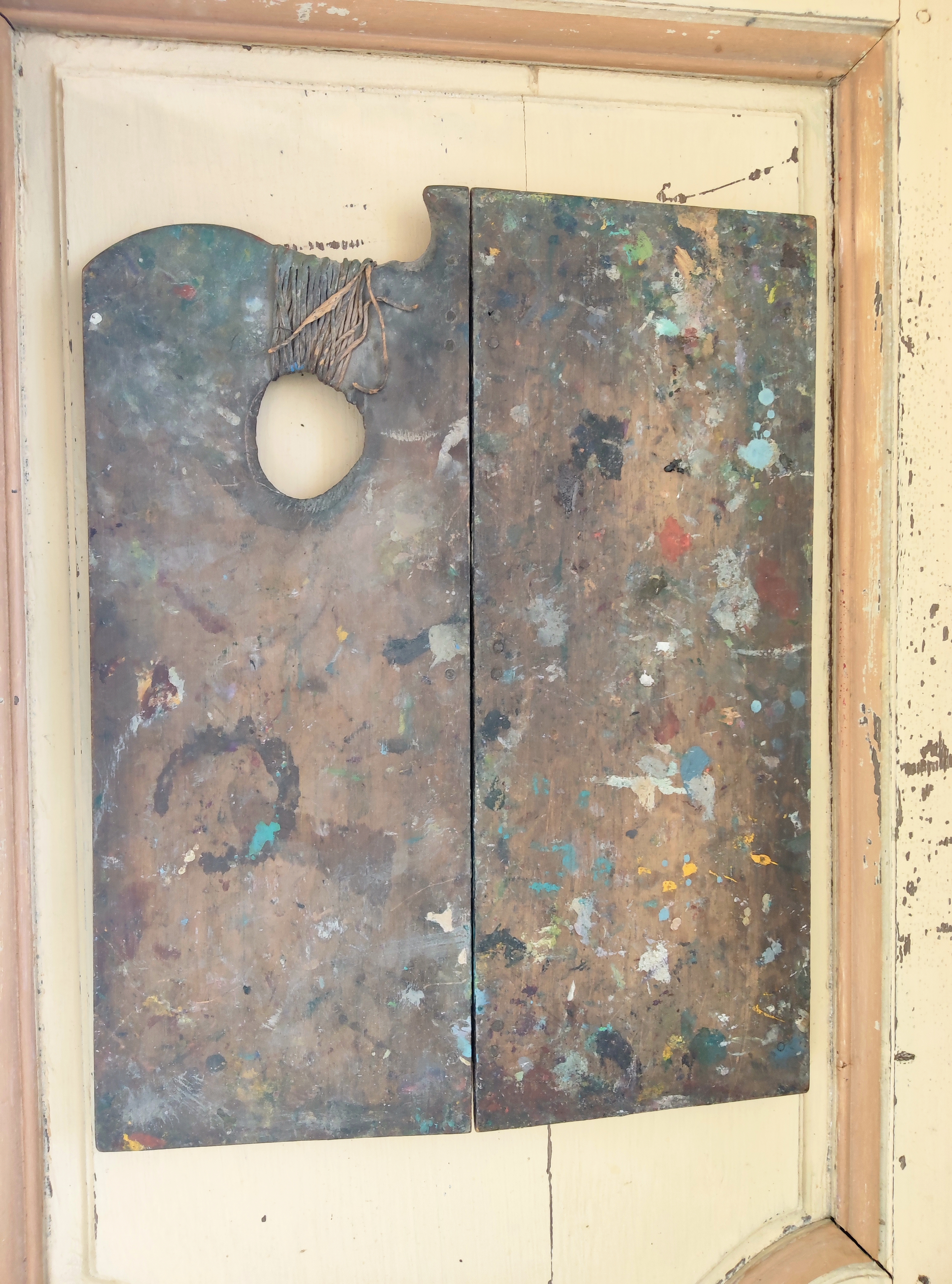 Palette d'artiste peintre ancienne en bois vers 1900