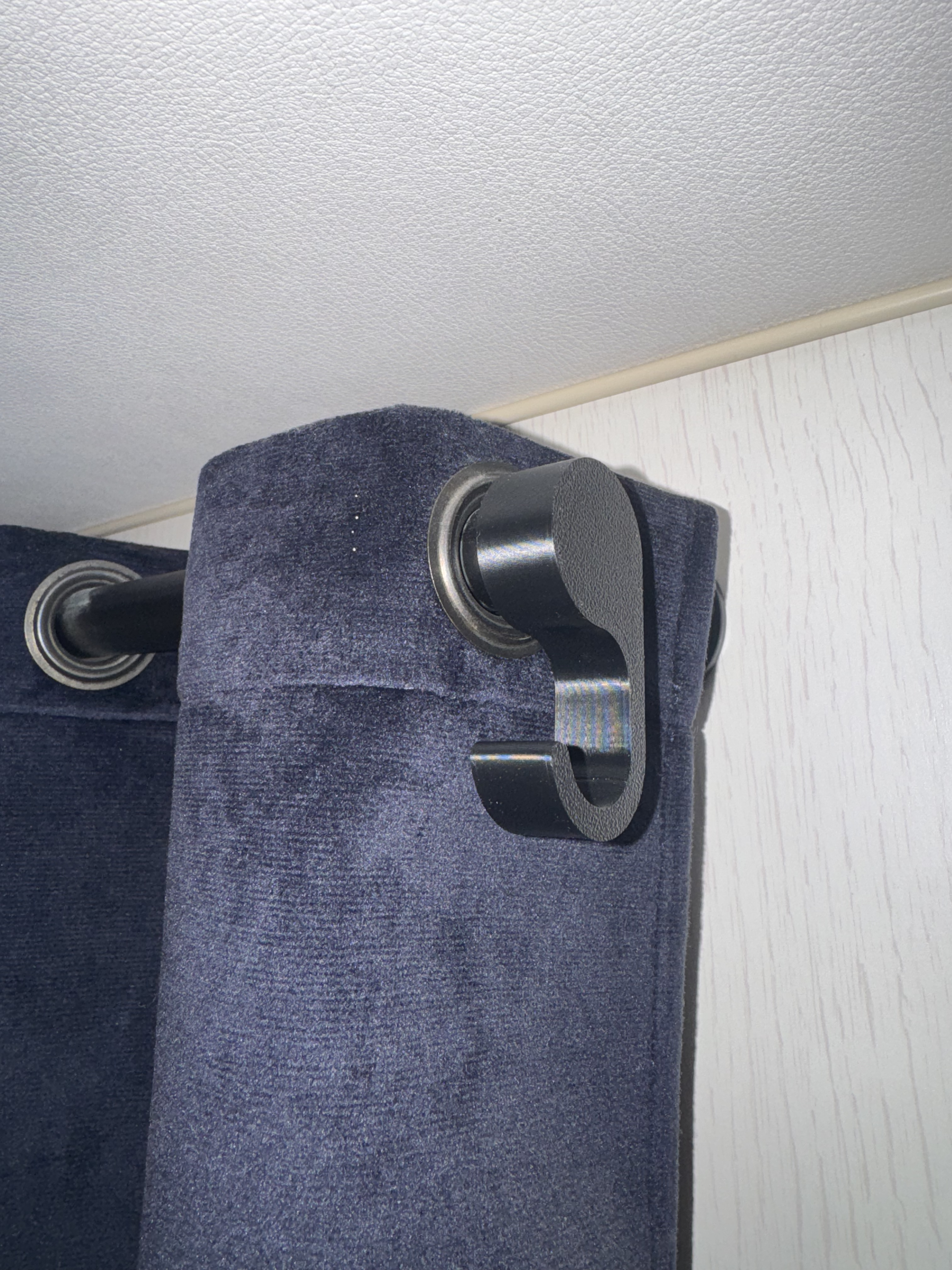 Patères de tringle droite et gauche (1 jeu)