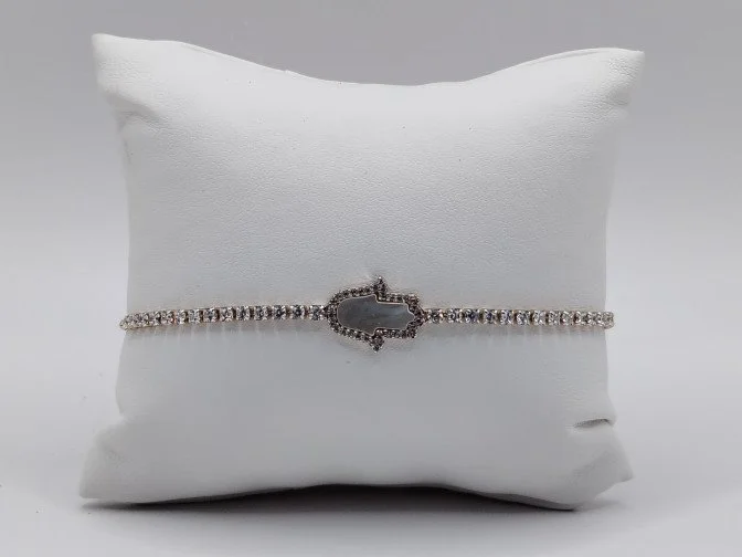 Pulsera diamantada con diseño de mano de Fátima