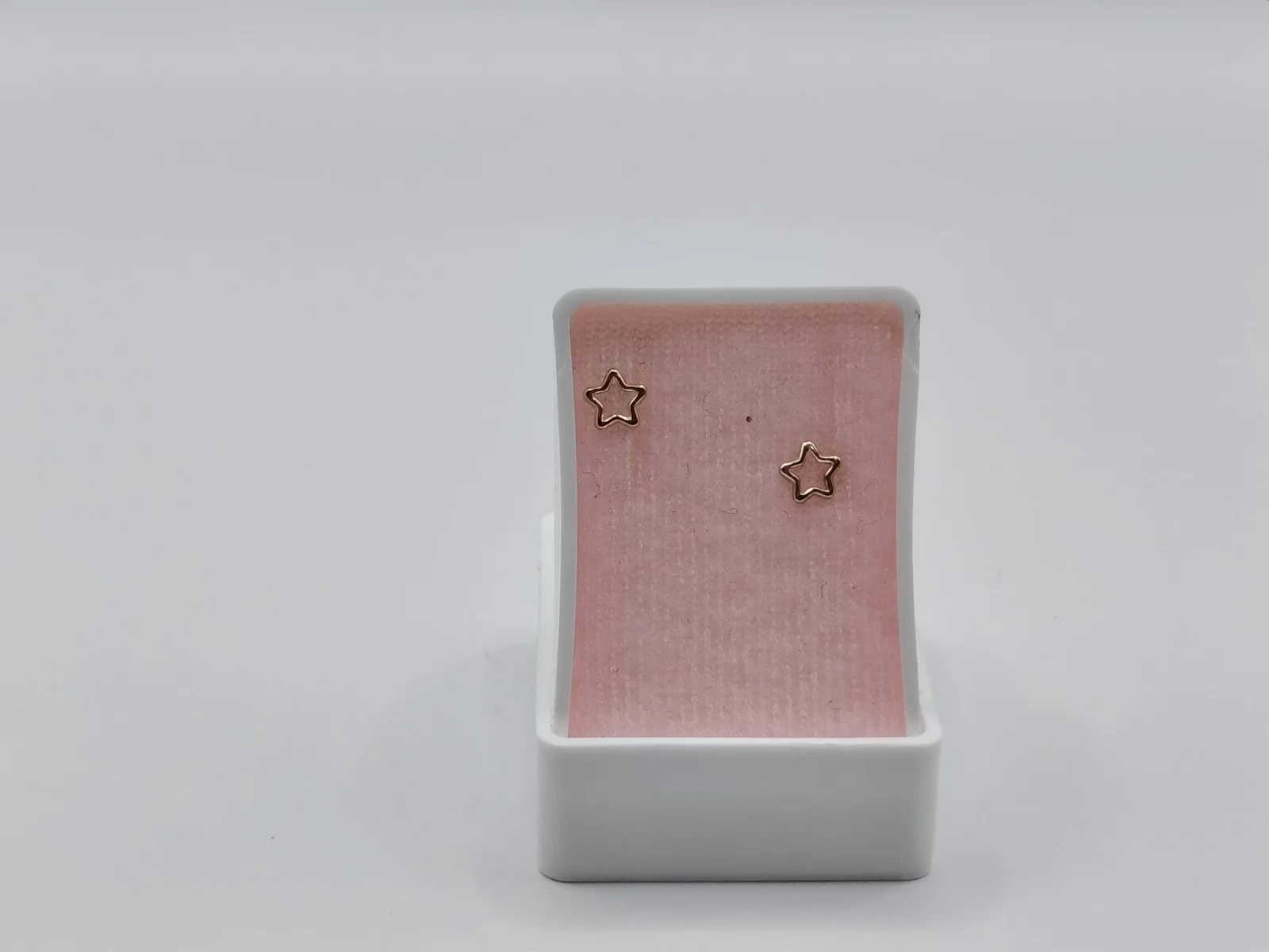 Aretes en forma de estrella de oro 10 kilates