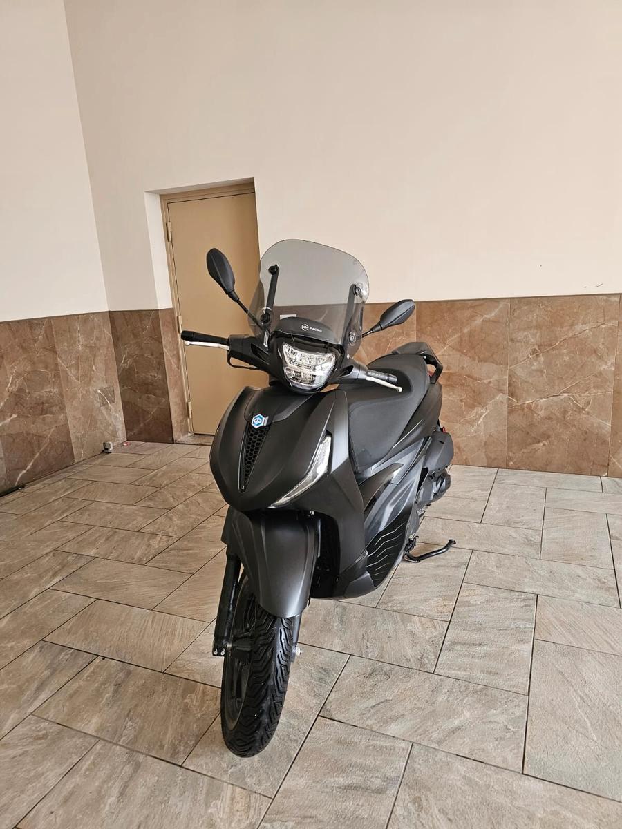 Piaggio Beverly 300 DEEP