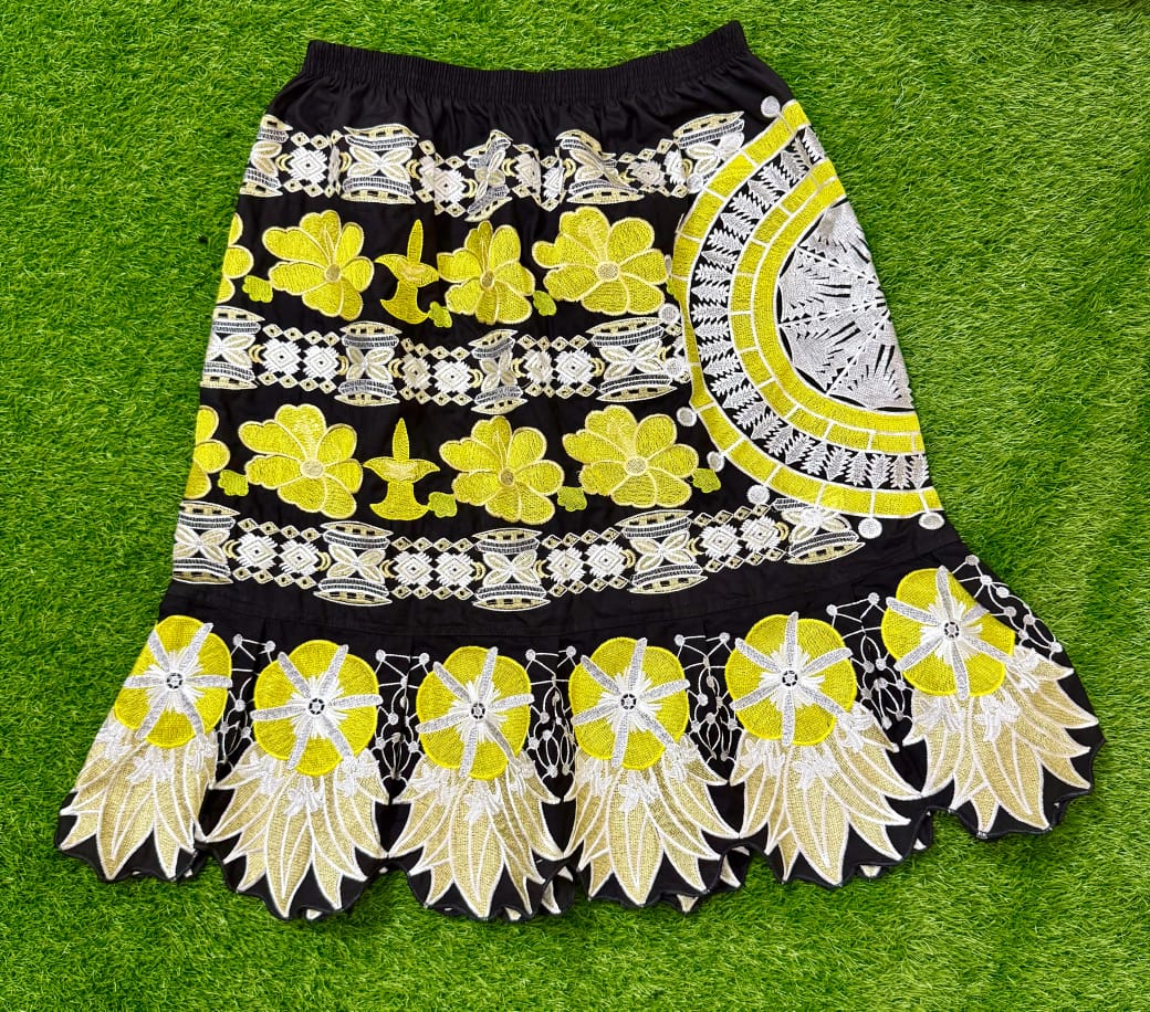 Traditional Floral Pattern Skirt