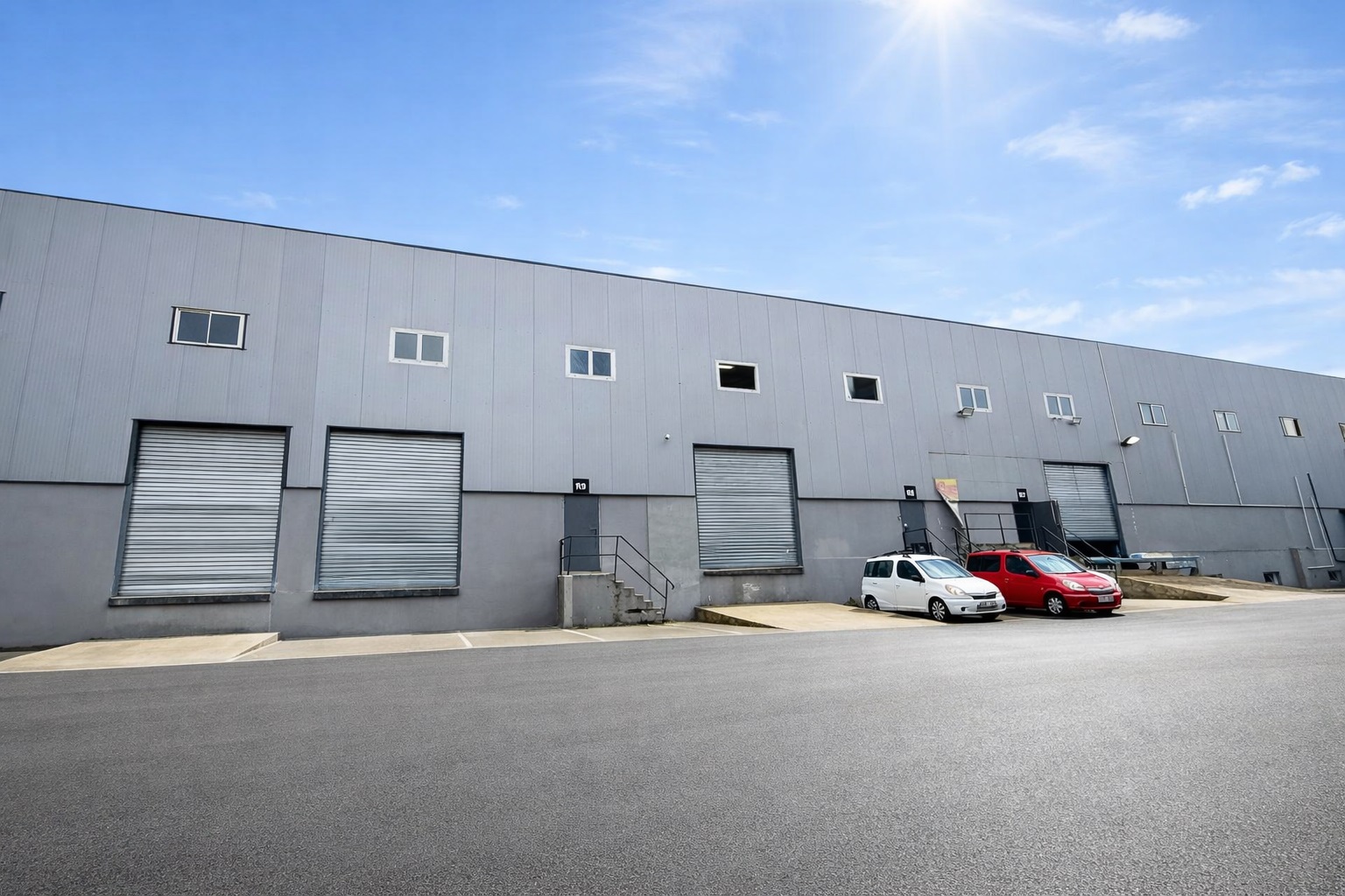 Local d'activité 250 m² - Aulnay-sous-Bois 93600 · Quartier Ouest Edgar Degas