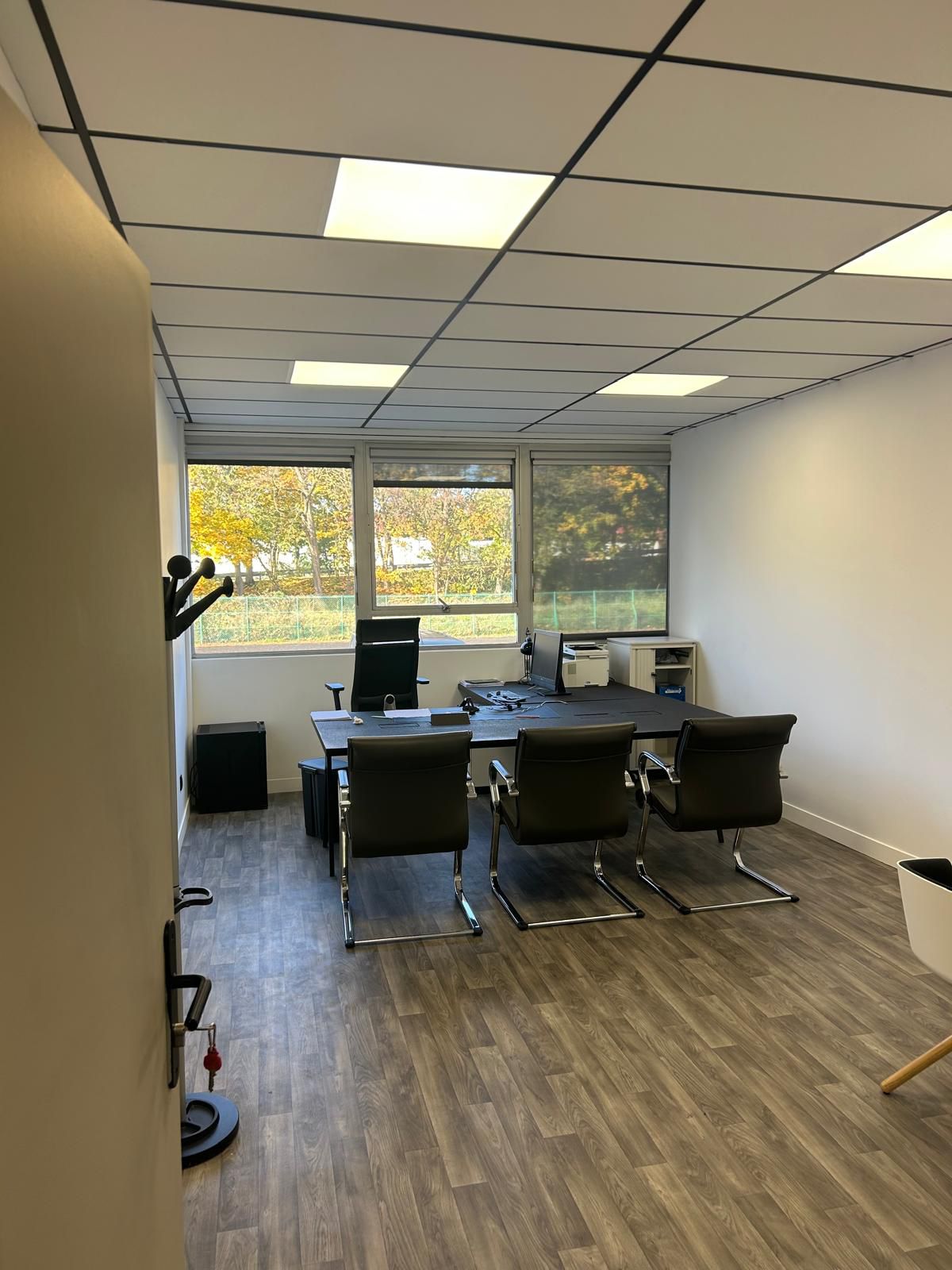 Bureau à partir de 20 m² · Noisy-le-Grand 93160 · Quartier Richardets