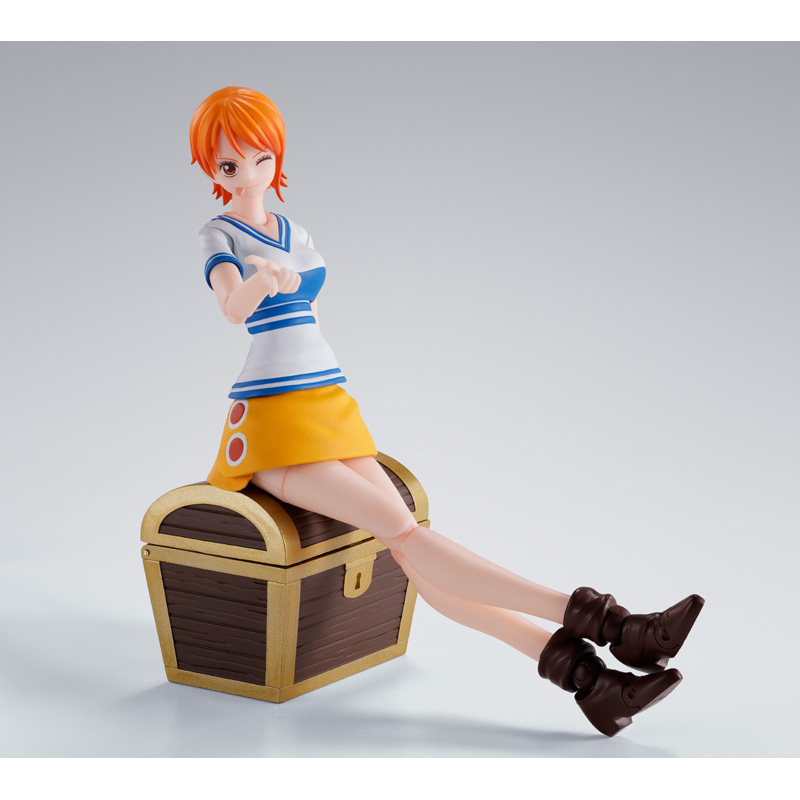S.H.Figuarts Nami - Romance Dawn