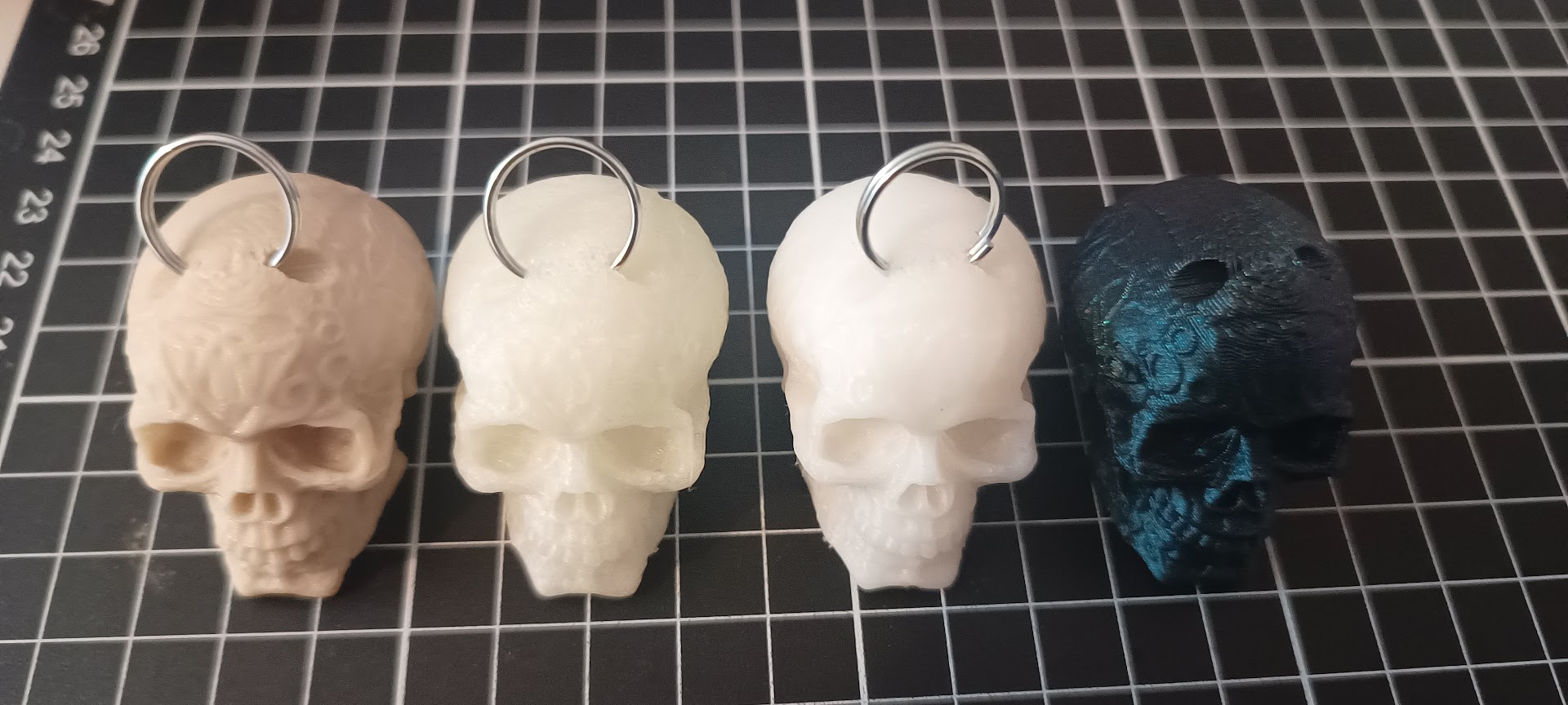 Skull keyring