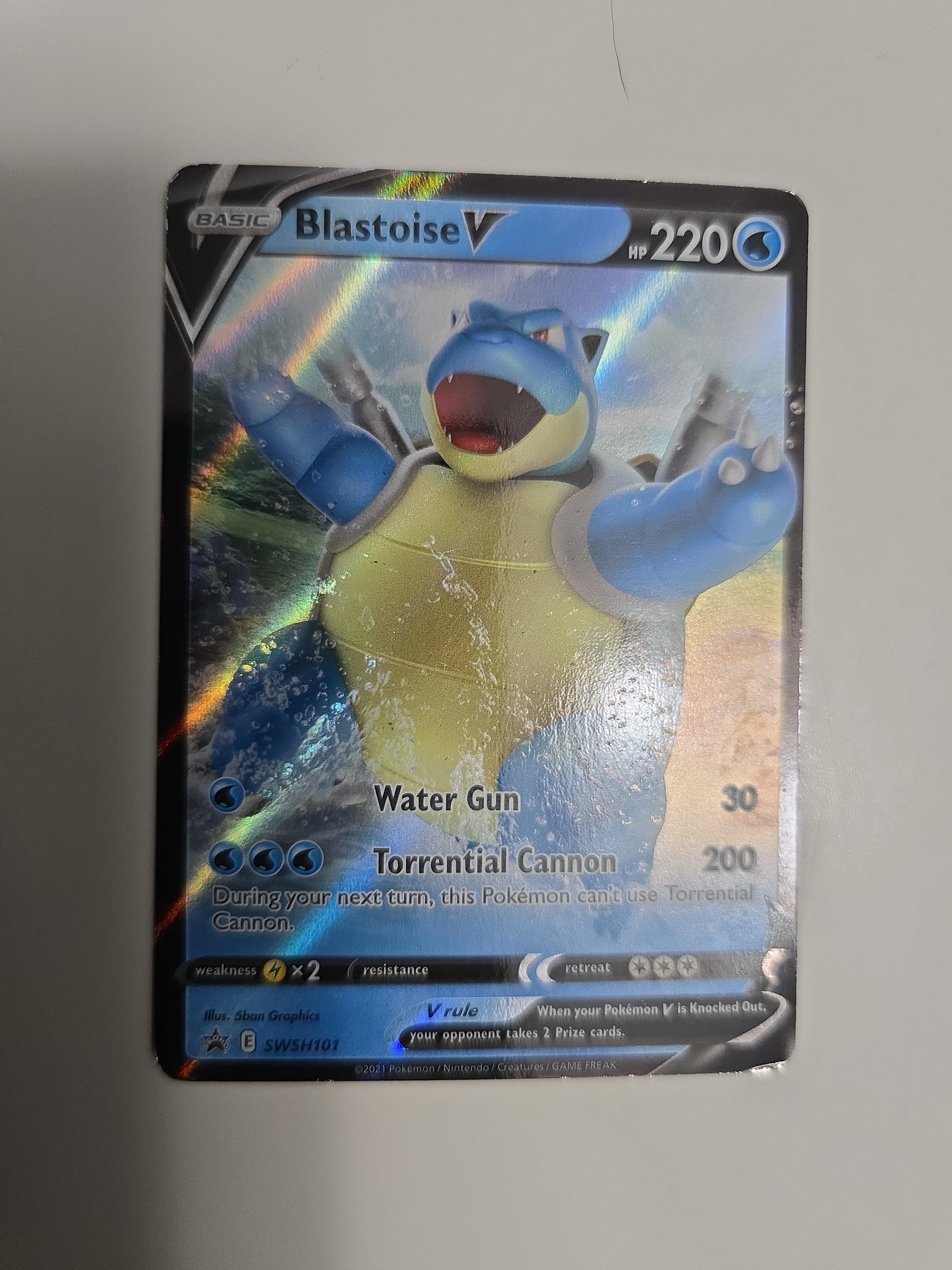 Blastoise V Promo – SWSH101 – Sword & Shield Black Star Promo – Water Pokémon