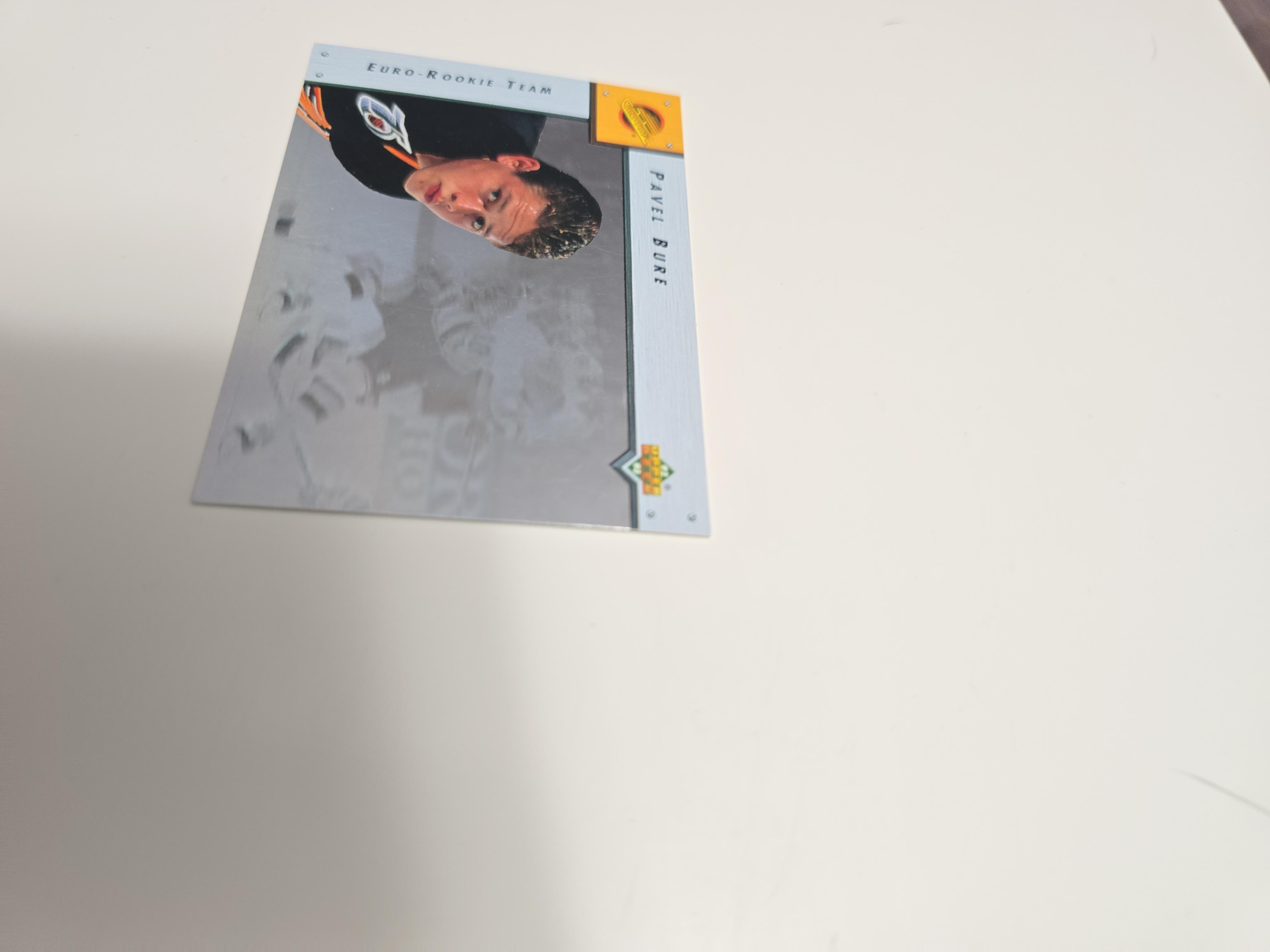 1992–93 Upper Deck Pavel Bure Euro-Rookie Team (ERT1) – Vancouver Canucks | Rookie Insert