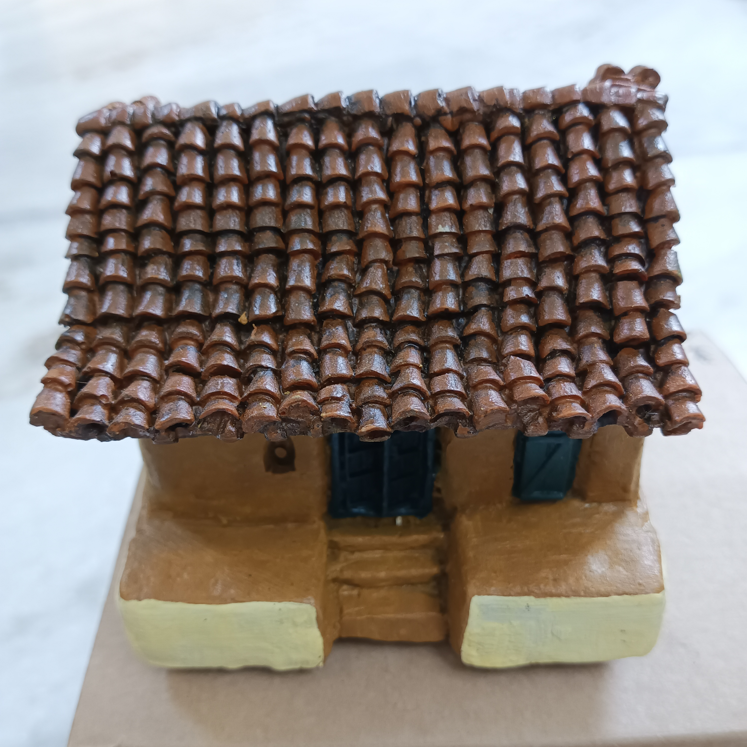 Jhopadi Ghar Miniature Planter