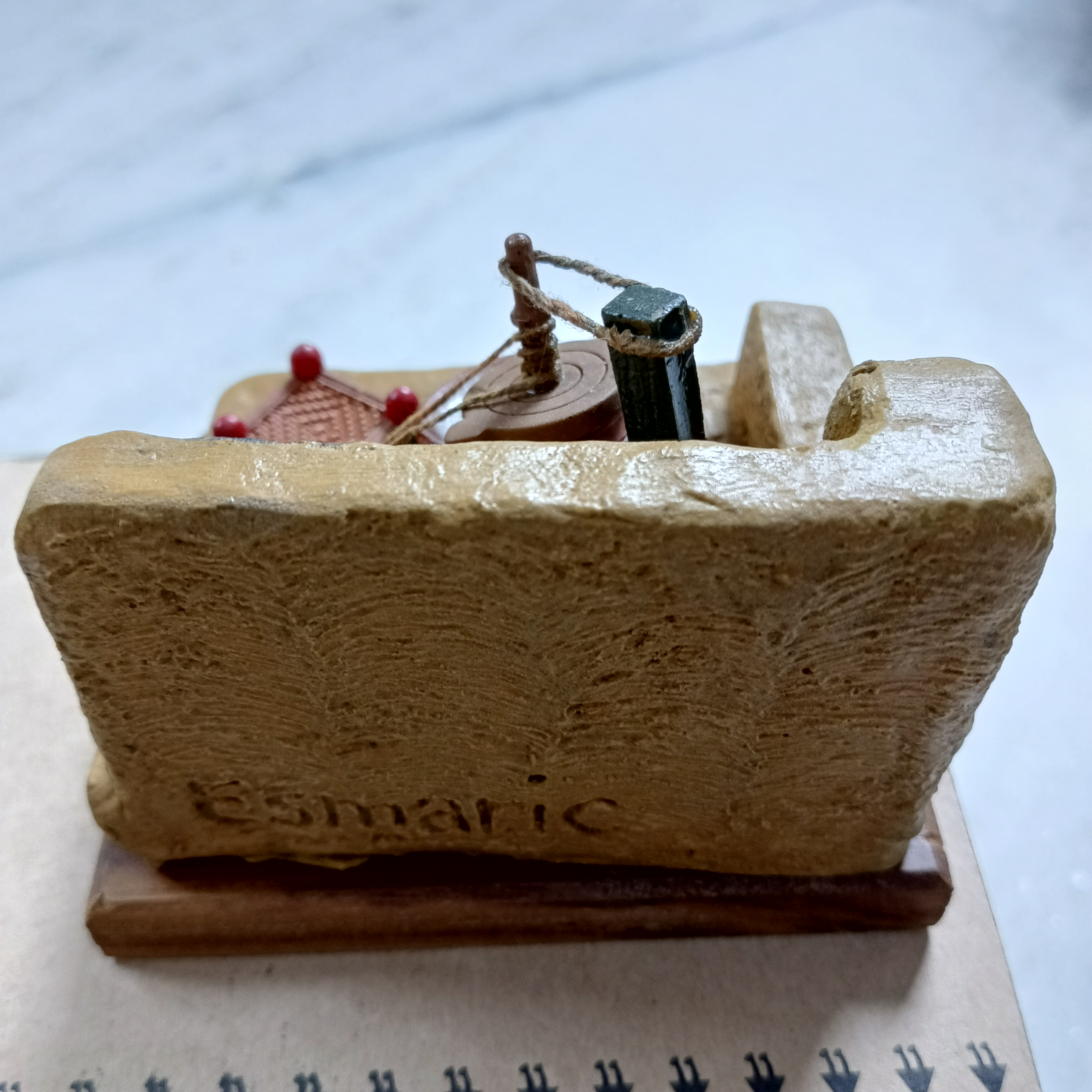 Bilone ka Makkhan Miniature Set