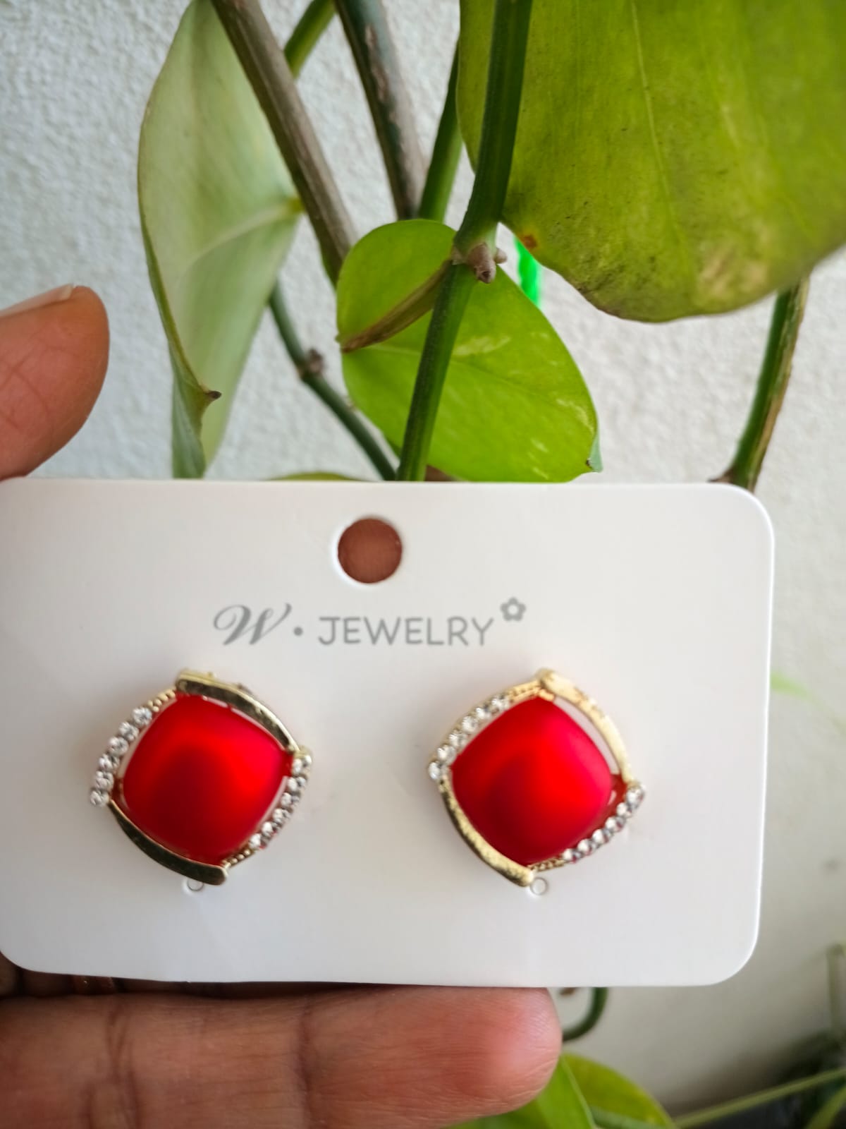 Red pearl Stud Earrings
