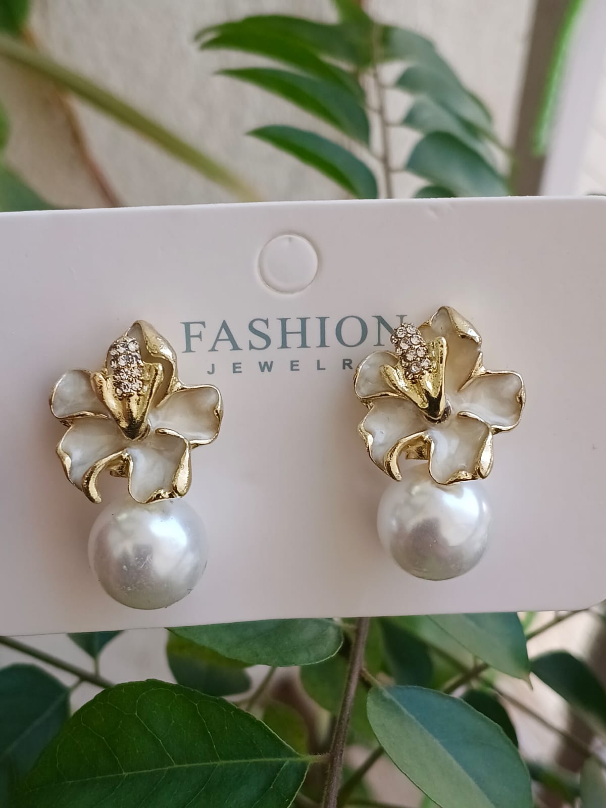 Floral Pearl Stud Earrings