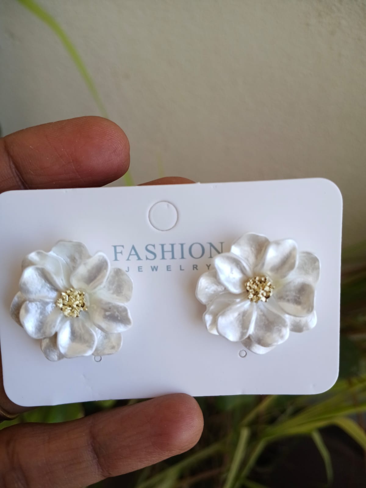 White Floral Earrings