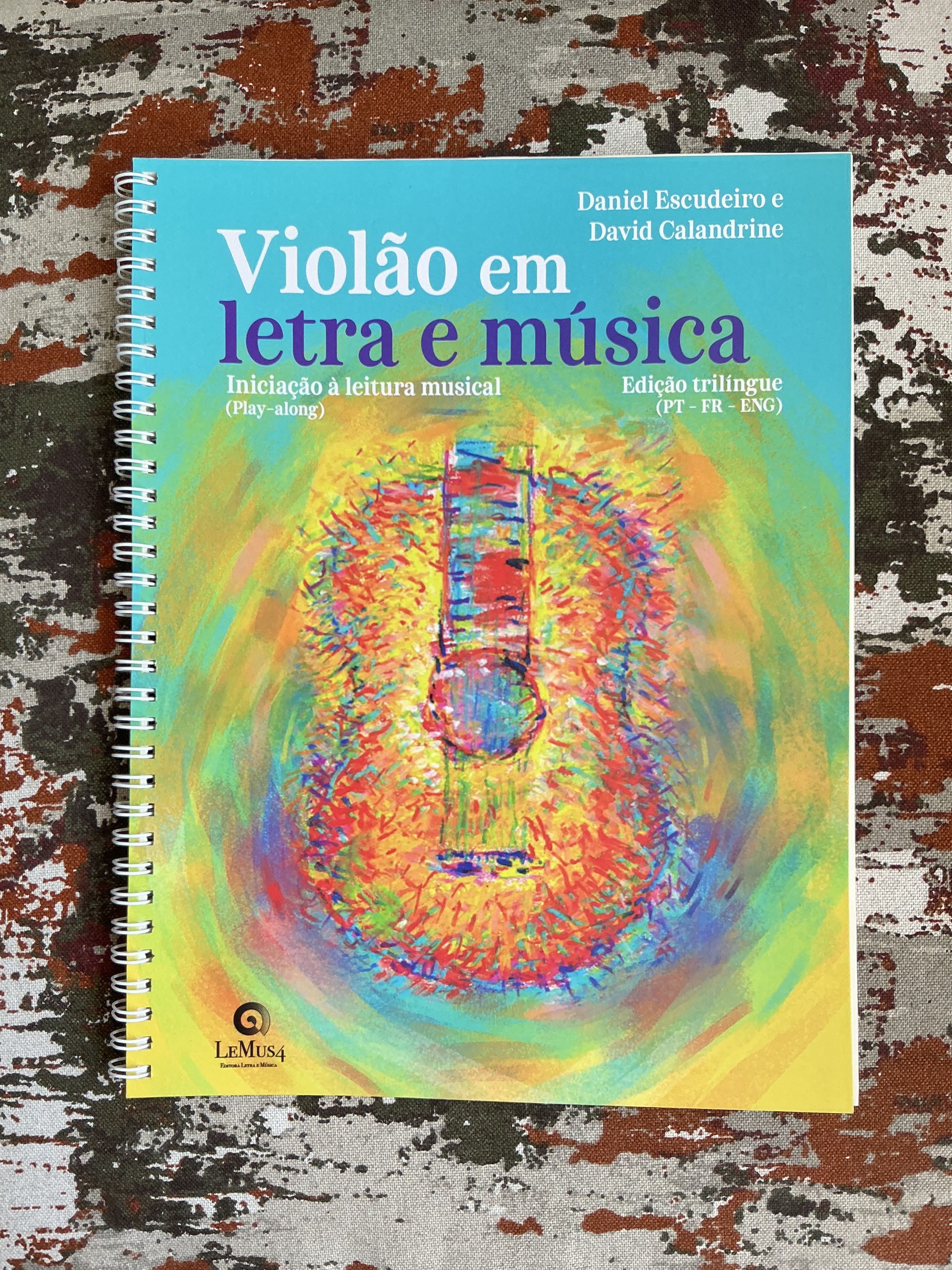 Livro Violão em Letra e Música