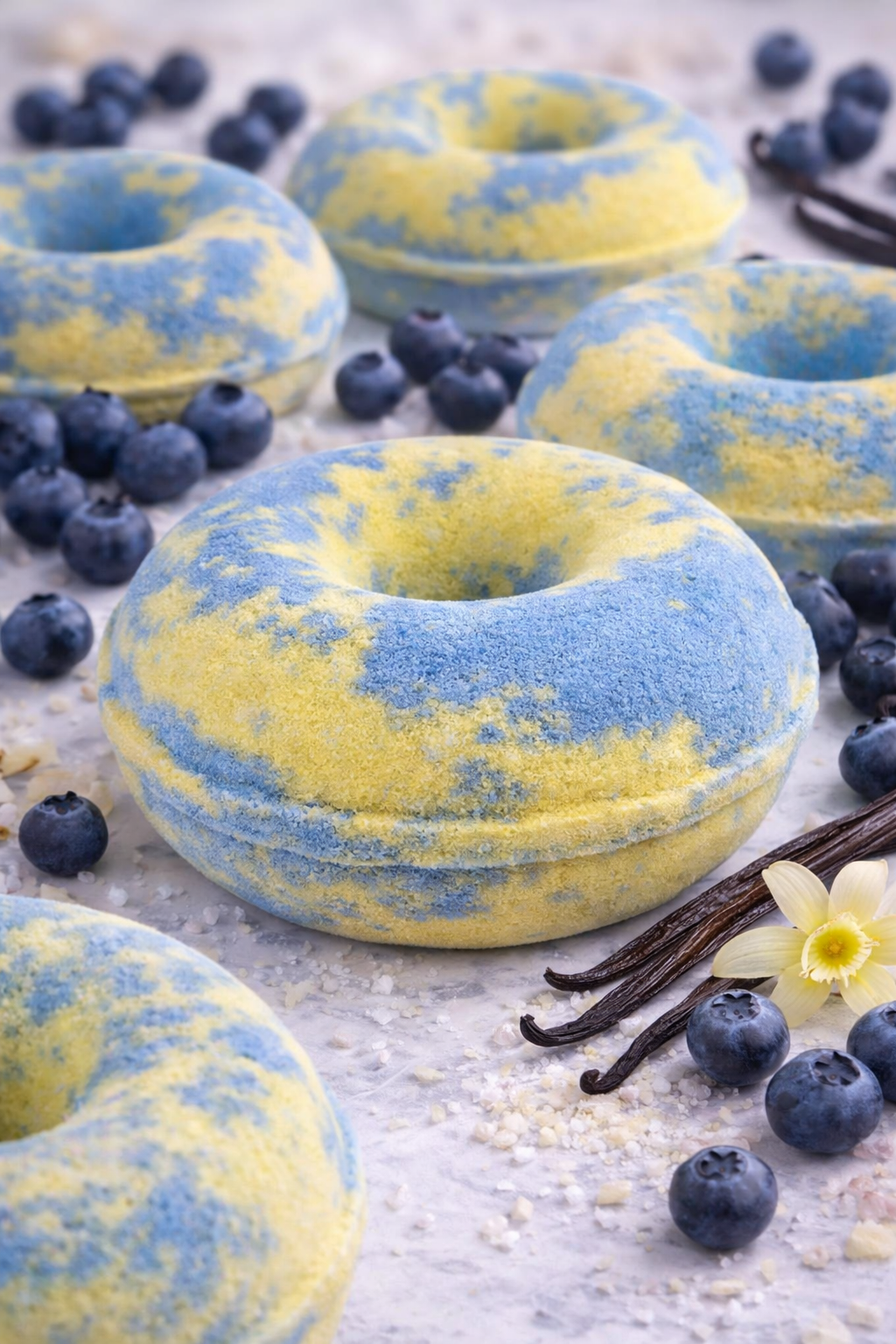 Blueberry and Vanilla Foaming Donut