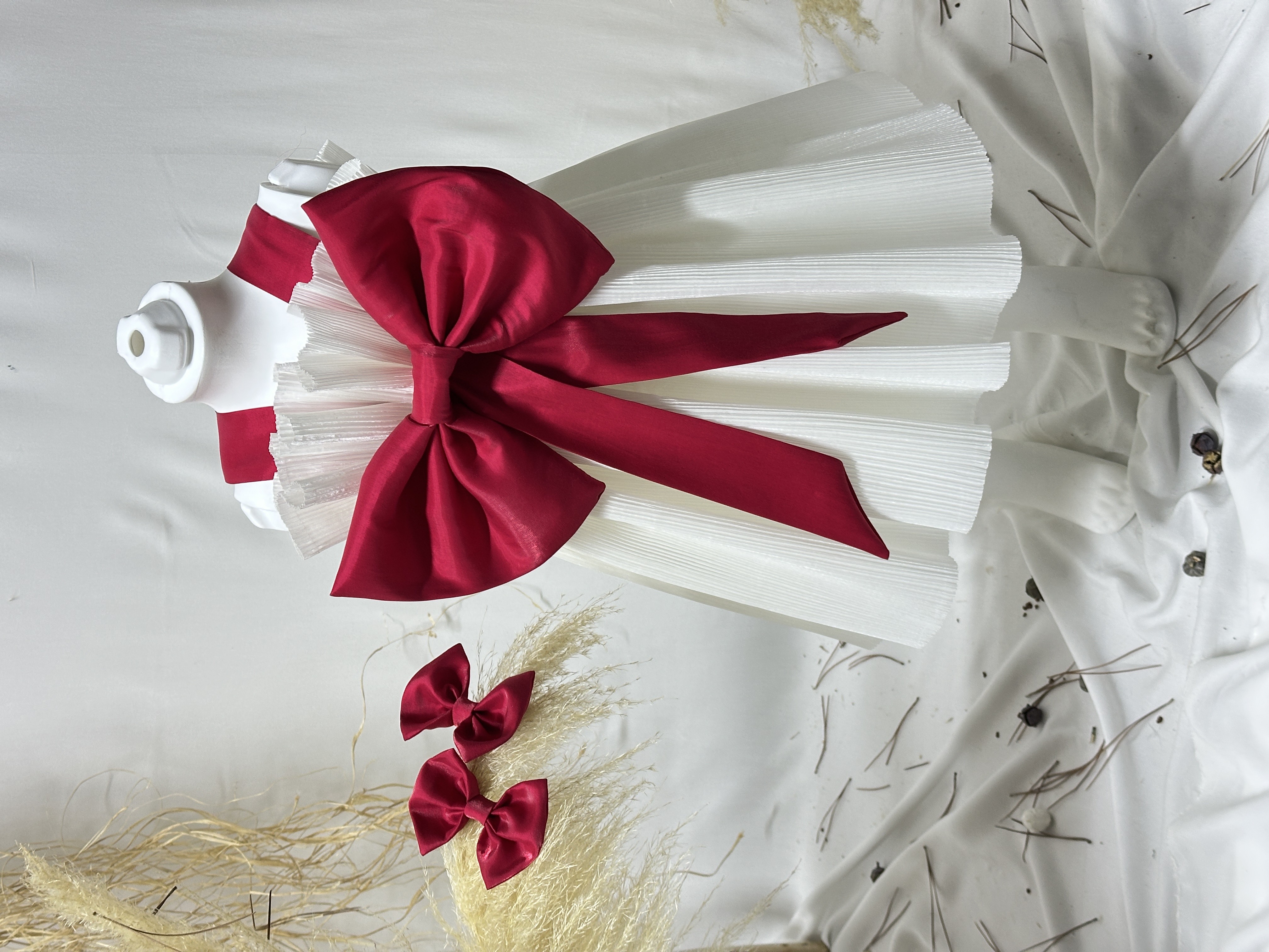 Red Angel Lüks Kız Bebek ve Çocuk Elbisesi Kırmızı Büyük Fiyonk Detaylı