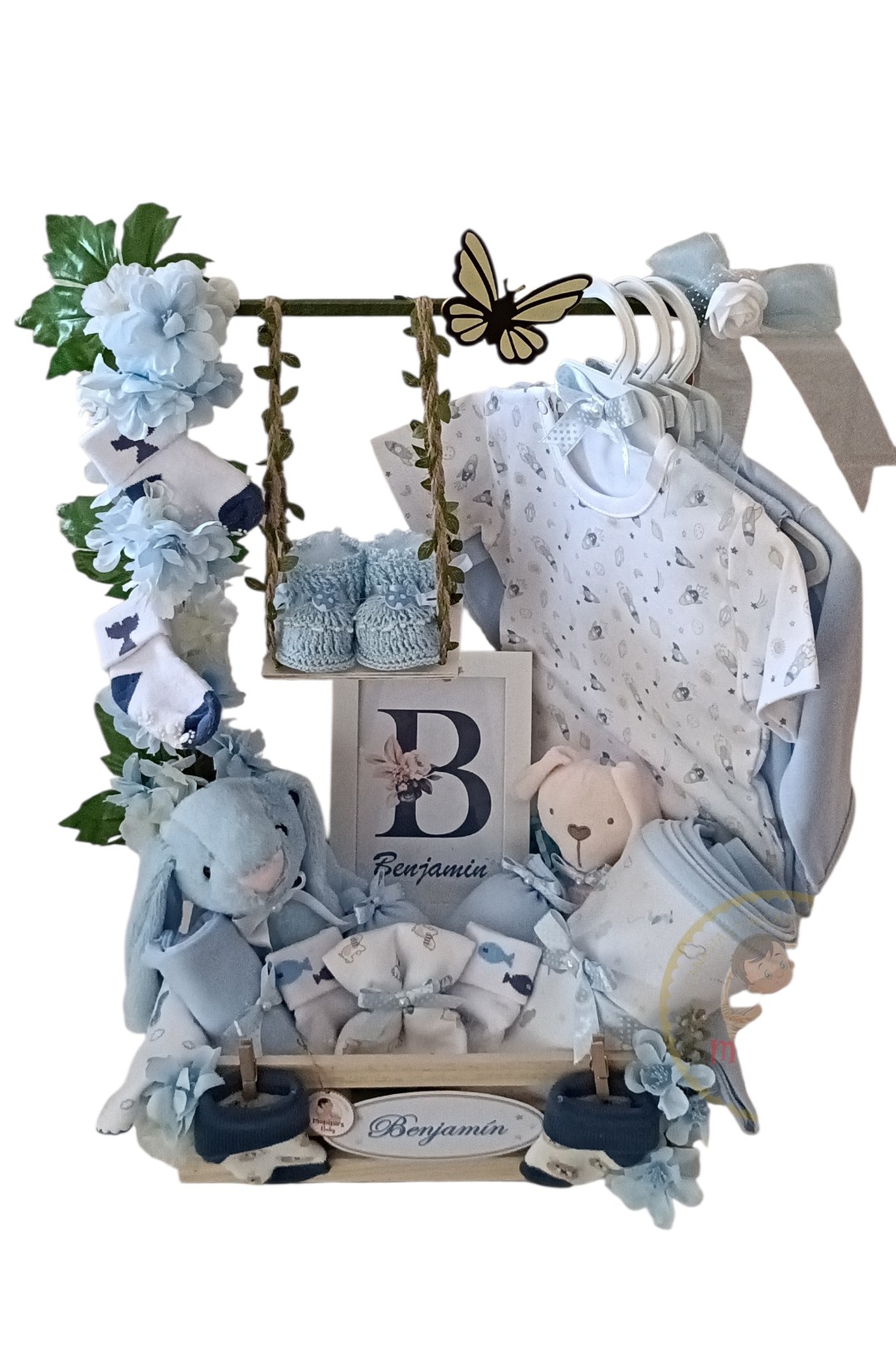 Canasta armario exclusiva para regalo por nacimiento bebé niño
