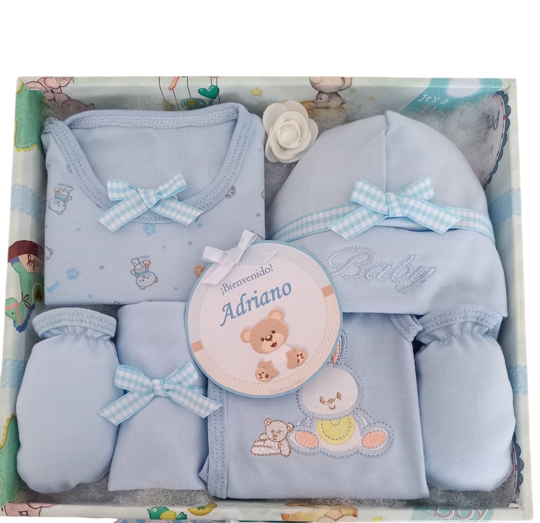 Caja básica ajuar bebé recién nacido
