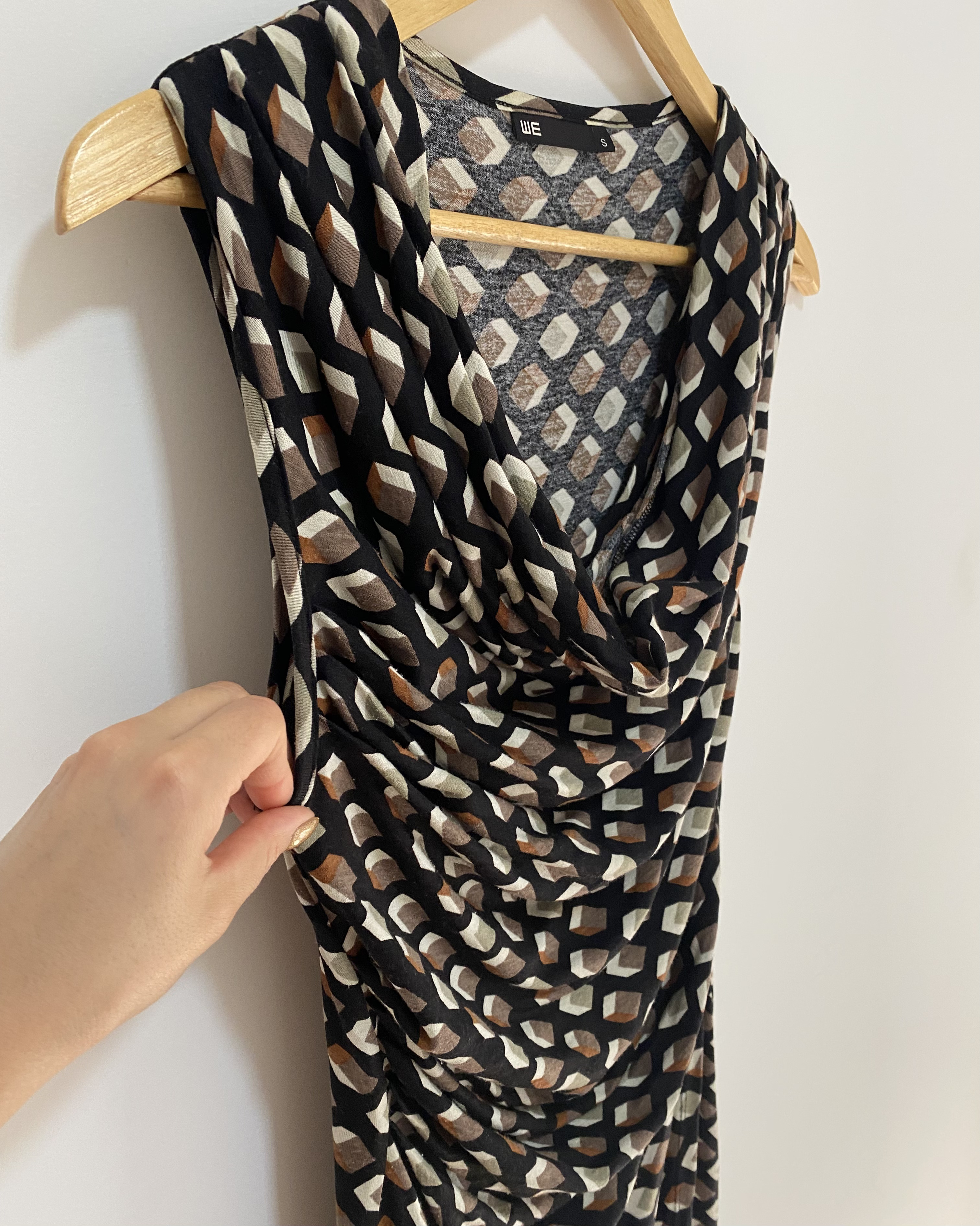 Vestido elastizado WE