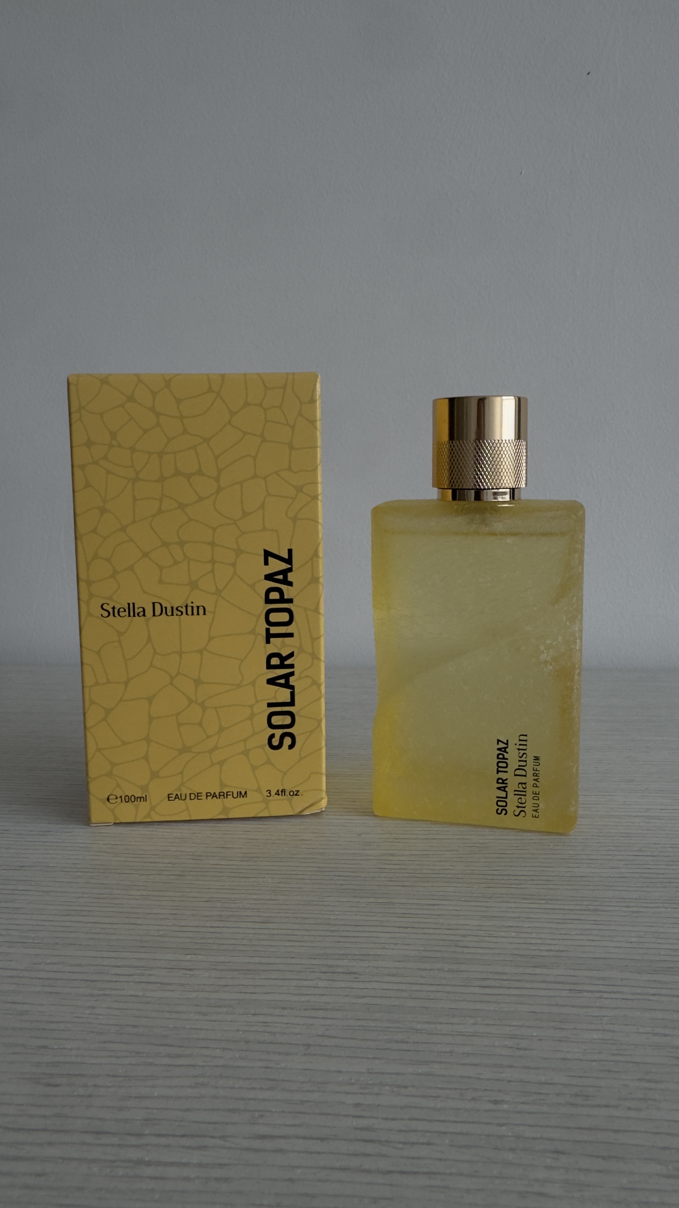 Stella Dustin Solar Topaz