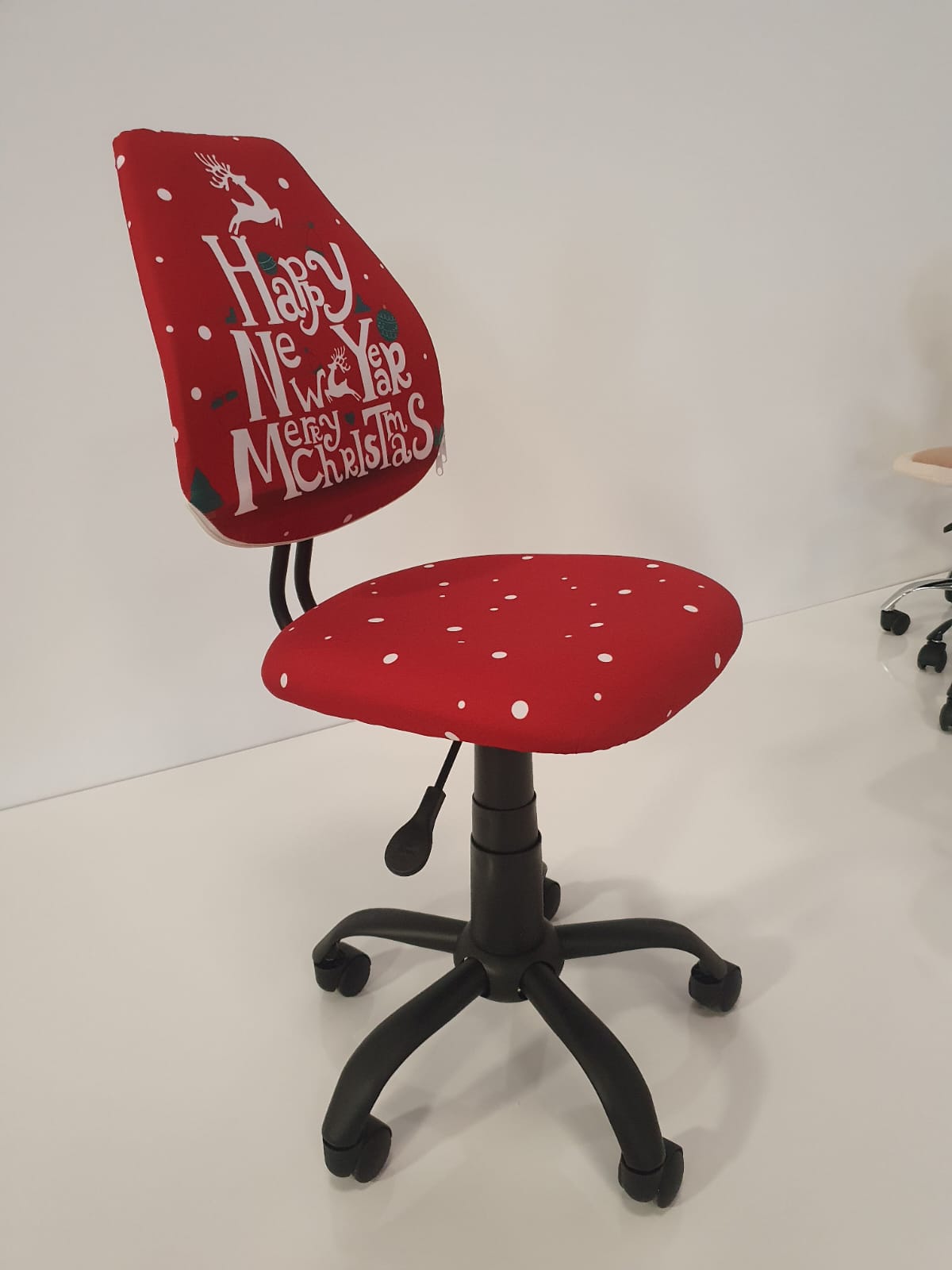 Christmas-themed Office Chair