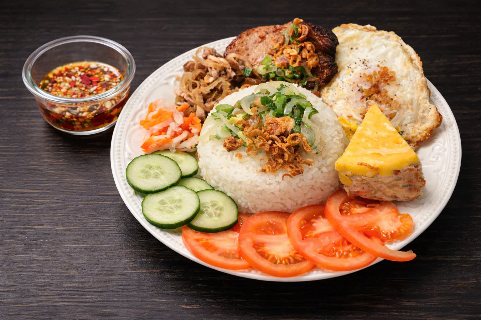 BROKEN RICE WITH GRILLED PORK, SHREDDED PORK & PORK EGG CAKE 